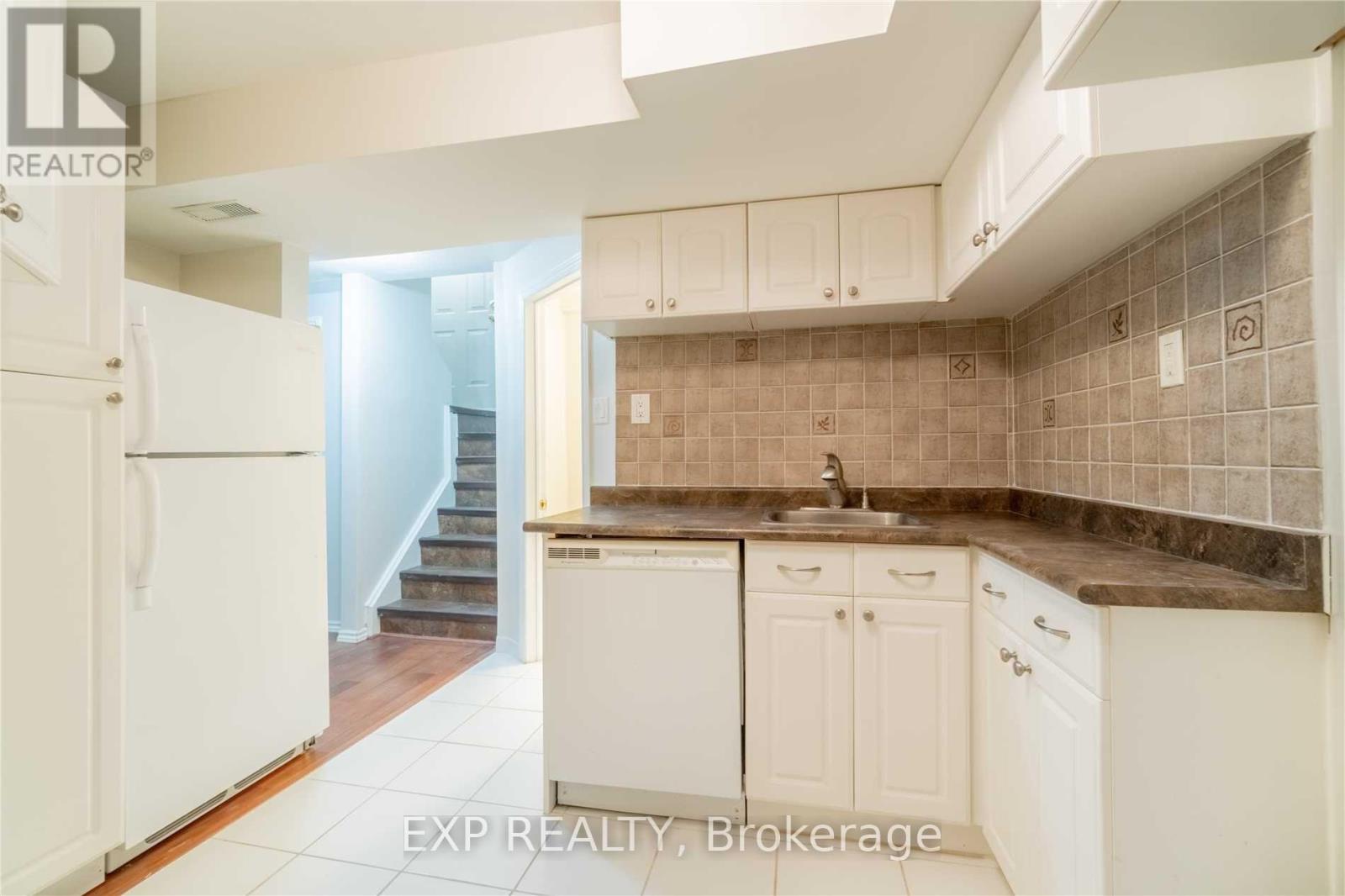 BSMT - 134 SANDOWN AVENUE, toronto (birchcliffe-cliffside), Ontario