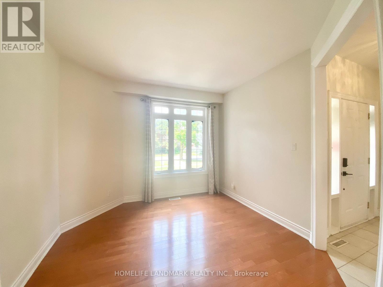 315 Weldrick Road, Richmond Hill, Ontario L4C 0A7 - Photo 12 - N13604888