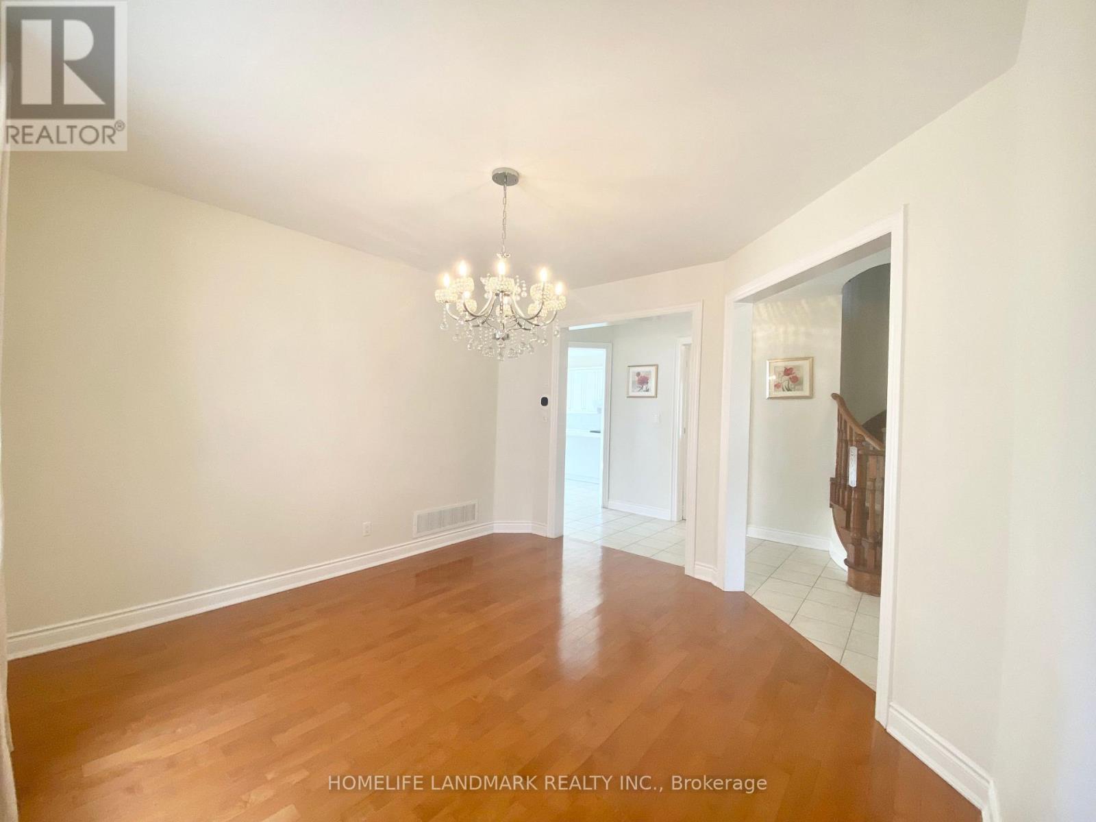 315 Weldrick Road, Richmond Hill, Ontario L4C 0A7 - Photo 17 - N13604888