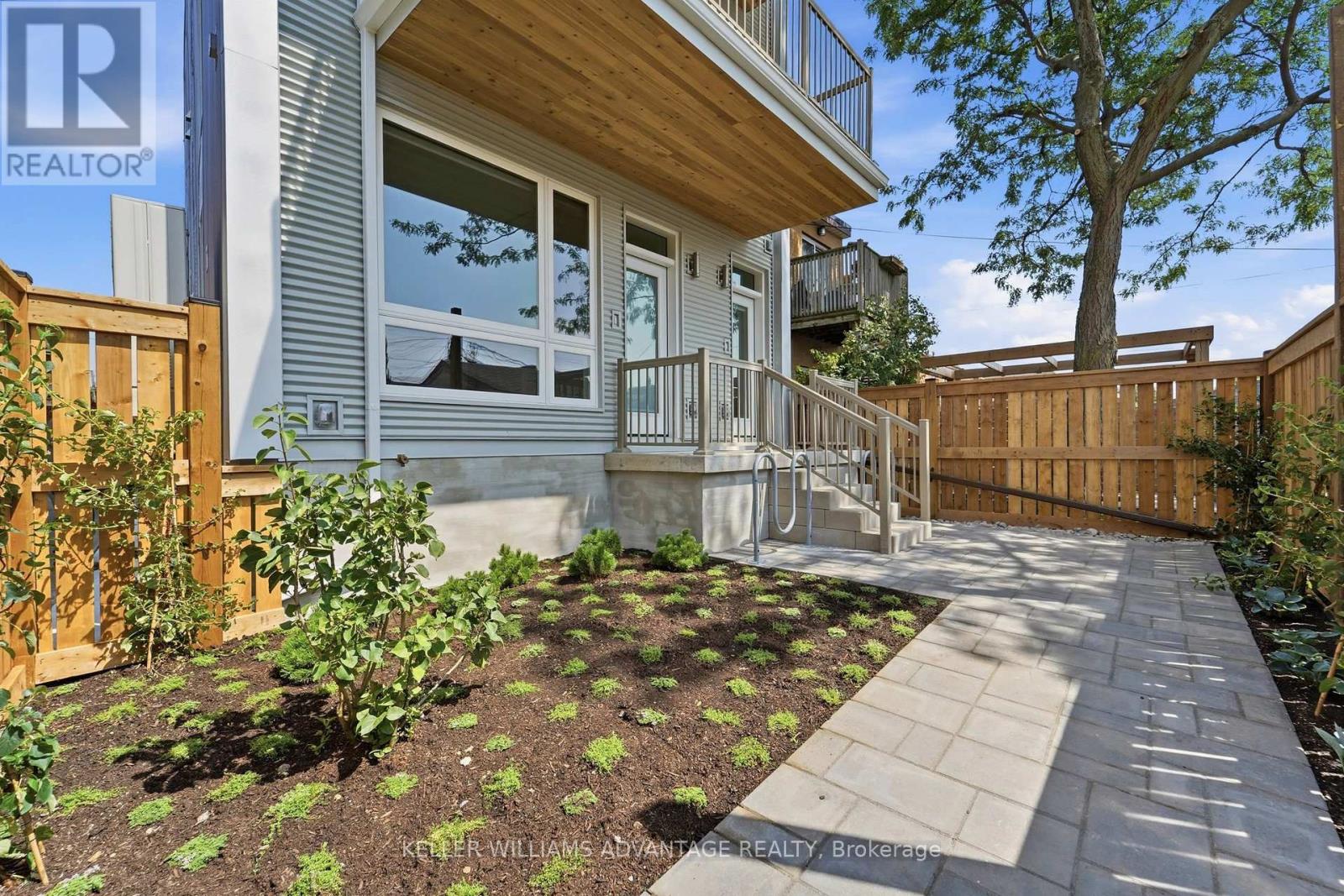 Unit D - 616 Delaware Avenue N, Toronto, Ontario M6H 2V2 - Photo 13 - C13516636