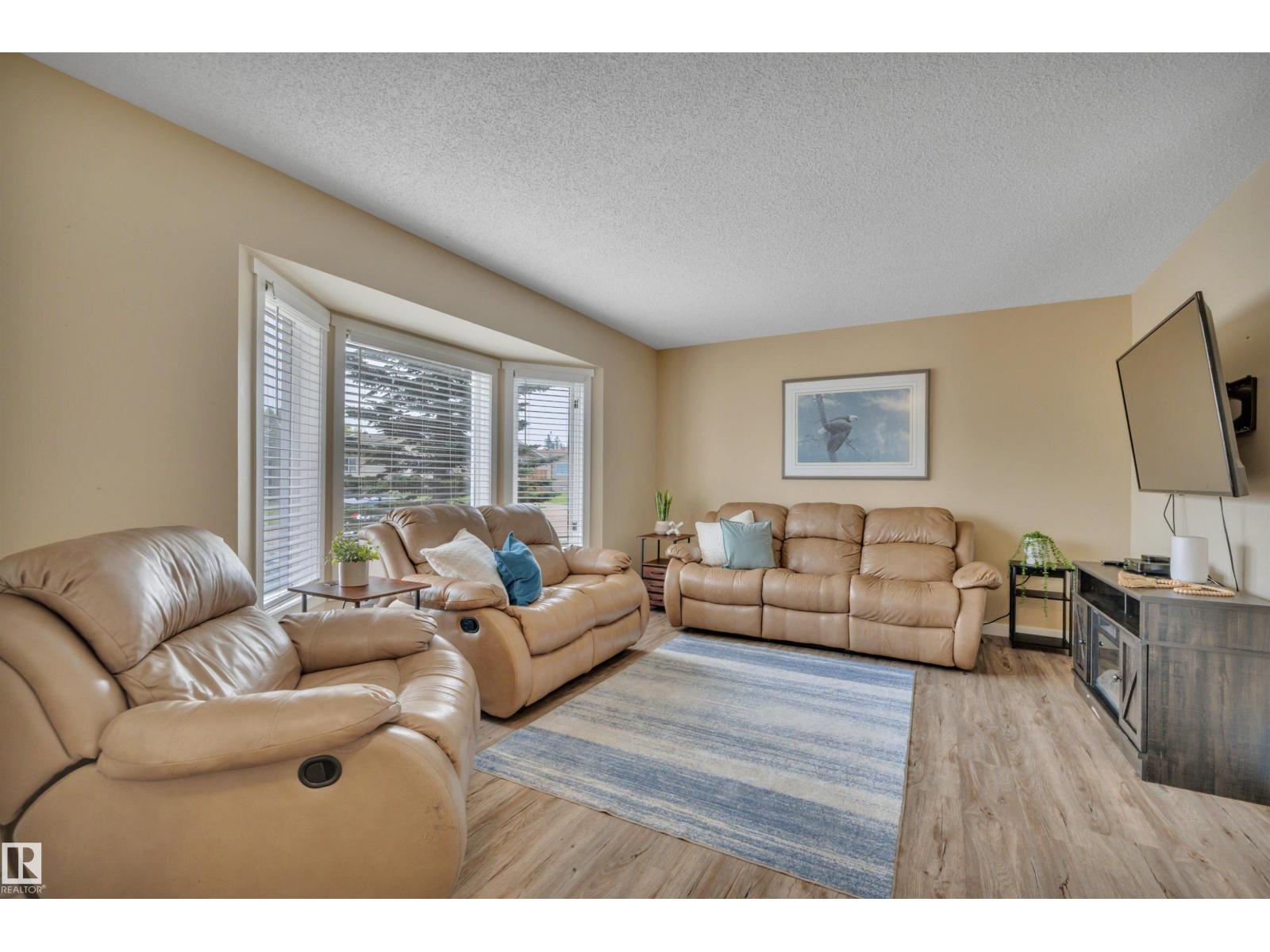 5018 52 St, Calmar, Alberta  T0C 0V0 - Photo 5 - E4500685