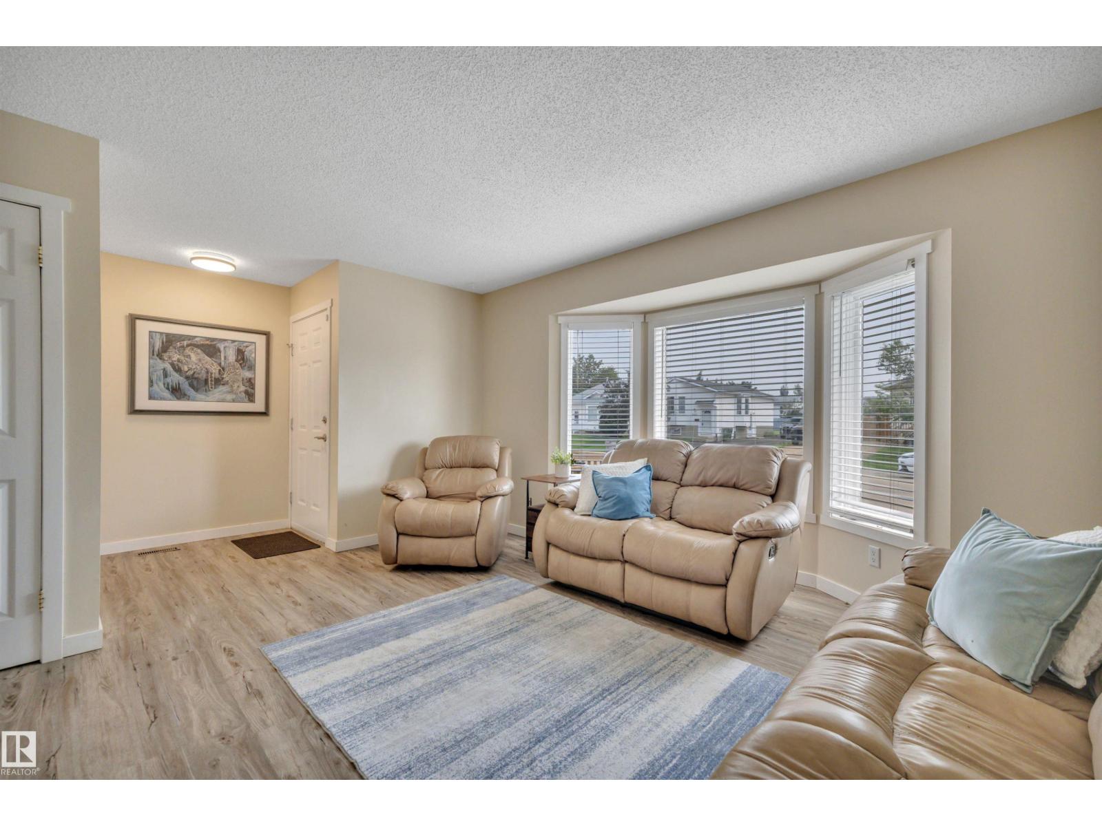 5018 52 St, Calmar, Alberta  T0C 0V0 - Photo 6 - E4500685