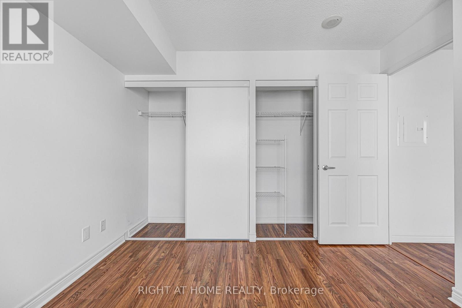 #2902 - 208 Enfield Place, Mississauga, Ontario  L5B 0G8 - Photo 31 - W13604872
