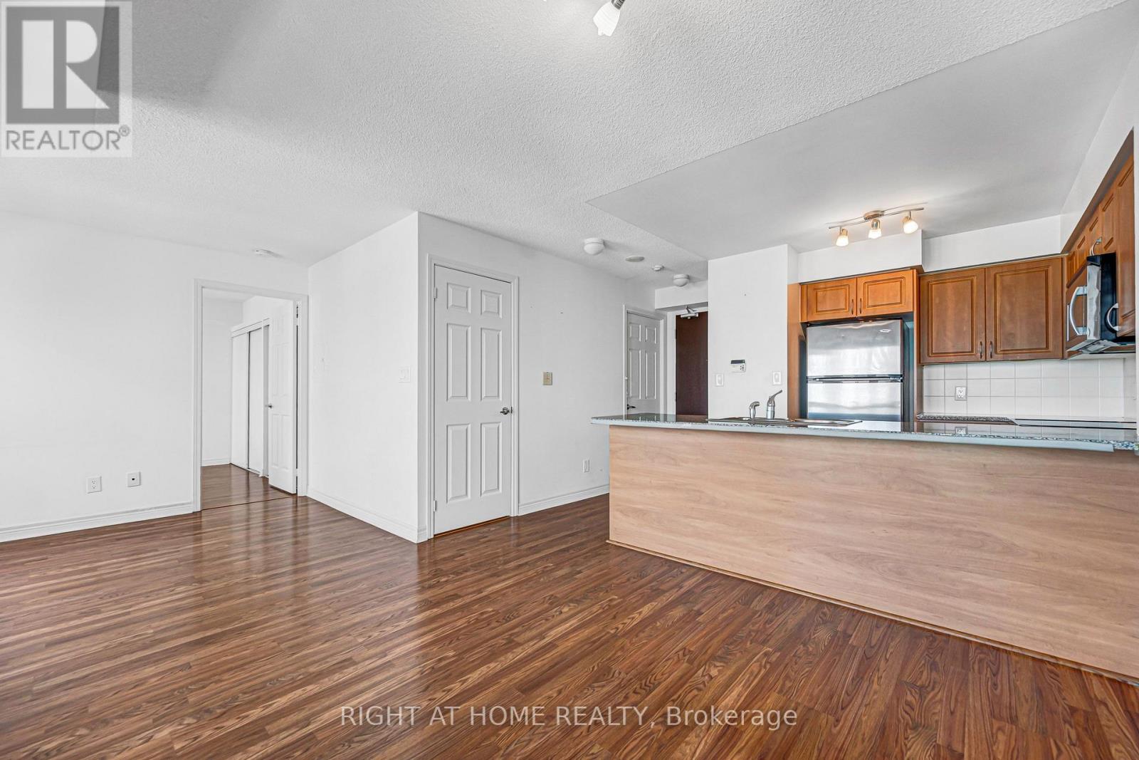 #2902 - 208 Enfield Place, Mississauga, Ontario  L5B 0G8 - Photo 33 - W13604872