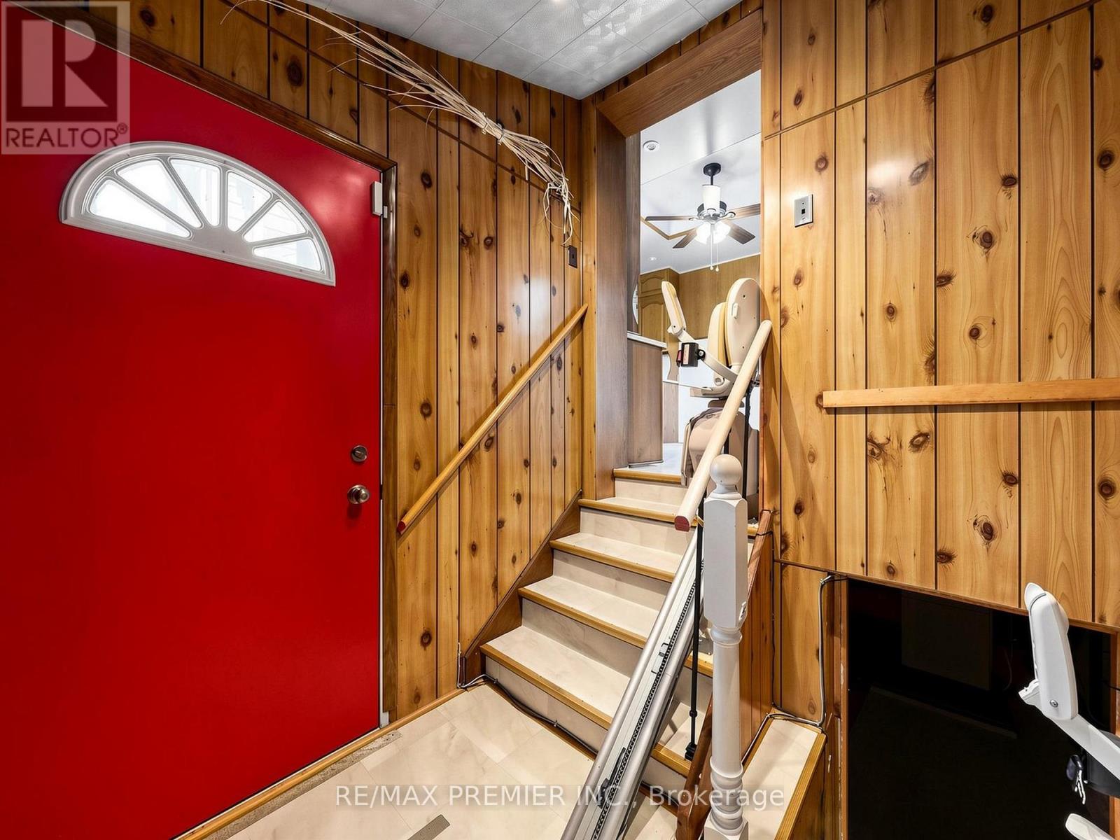 32 Ritchie Avenue, Toronto, Ontario  M6R 2J8 - Photo 30 - W13604898