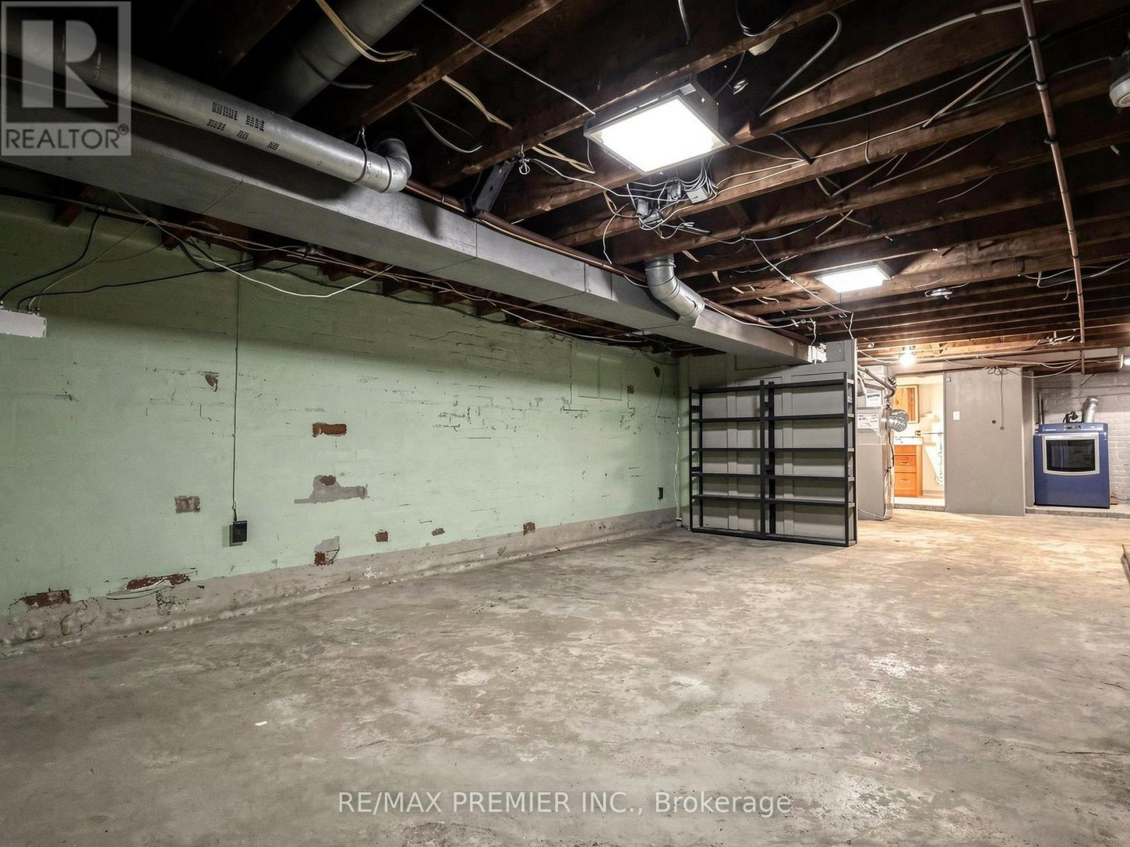 32 Ritchie Avenue, Toronto, Ontario  M6R 2J8 - Photo 32 - W13604898