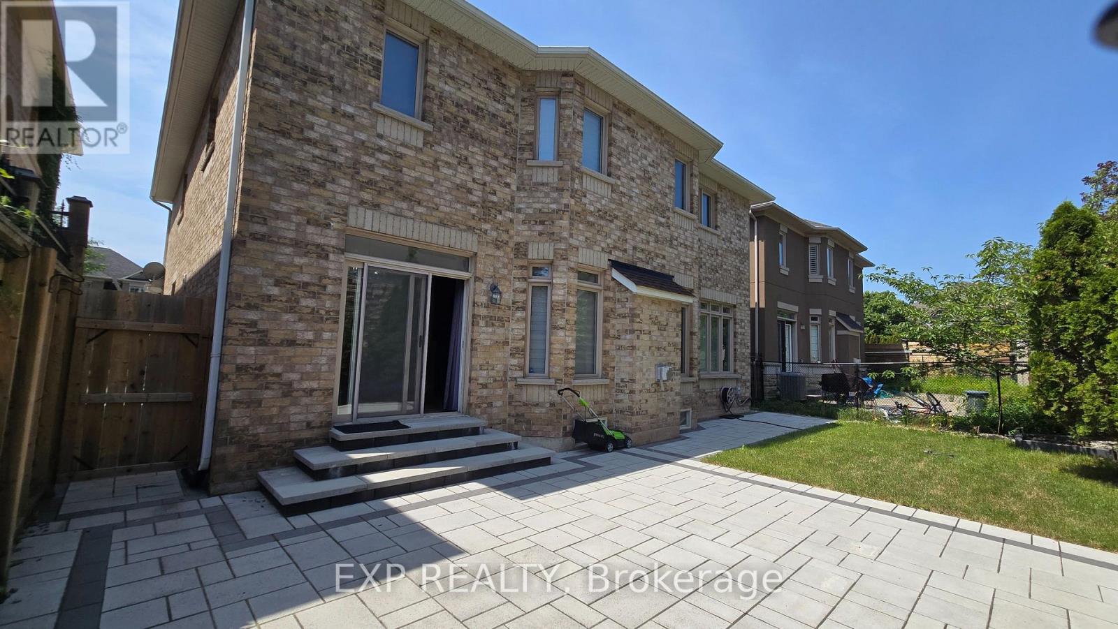 2209 Blackbird Court, Oakville, Ontario  L6M 5E6 - Photo 20 - W13601000