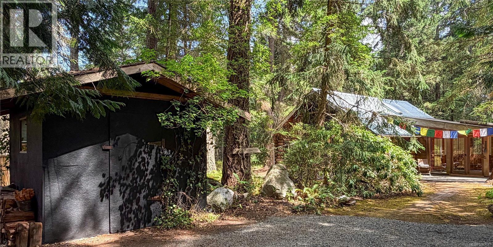 1220 North Rd, Gabriola Island, British Columbia  V0R 1X3 - Photo 26 - 1043183