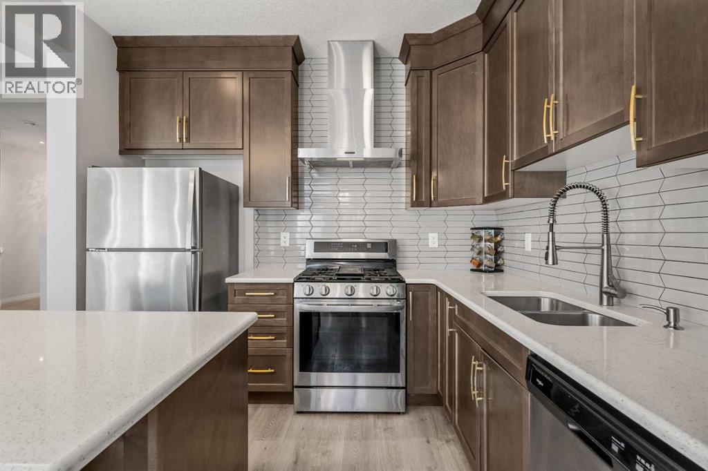 192 Carrington Crescent Nw, Calgary, Alberta  T3P 1R1 - Photo 9 - A2329625