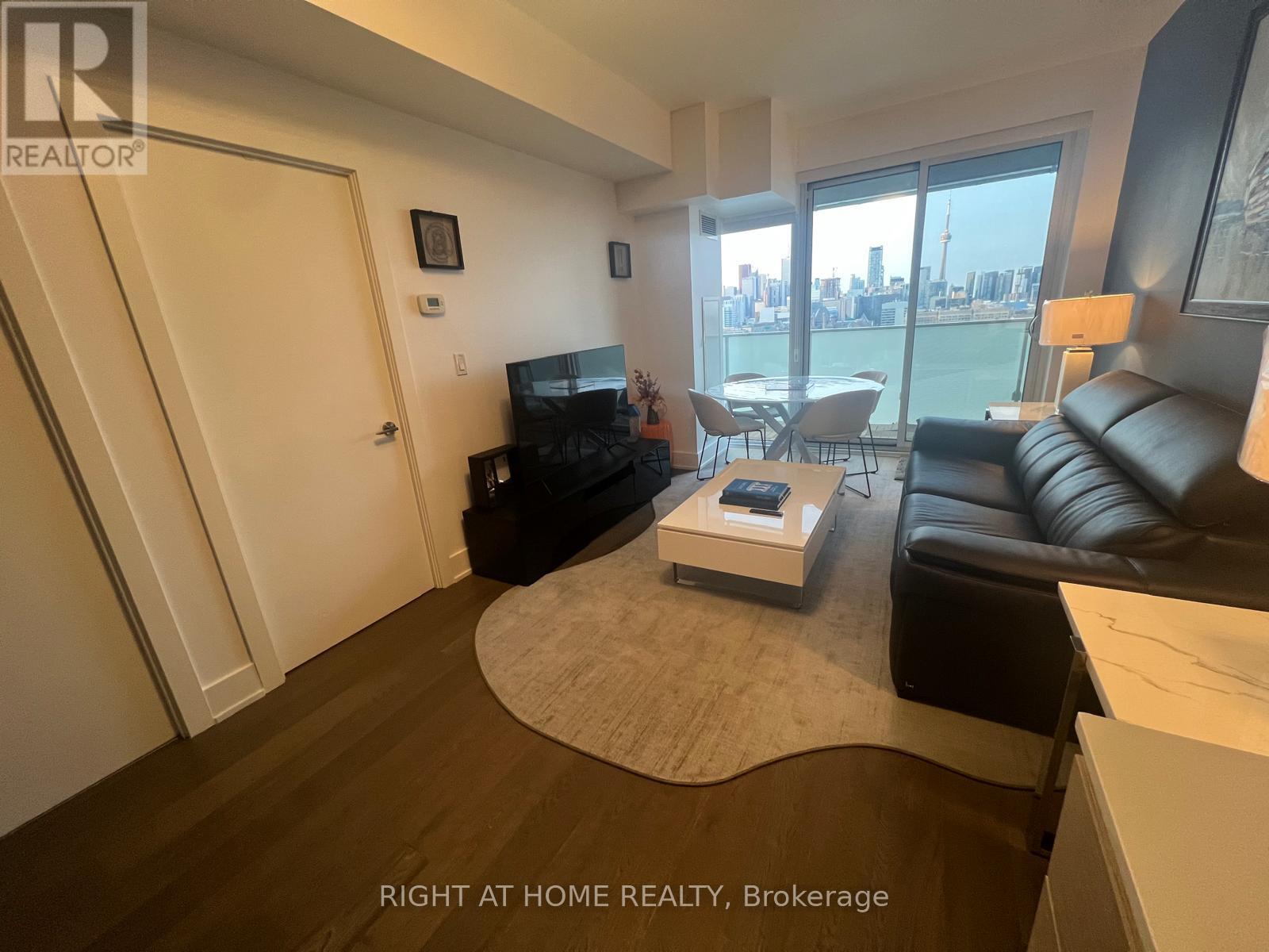 1604 - 200 Bloor Street W, Toronto, Ontario M5S 1T8 - Photo 4 - C13604972