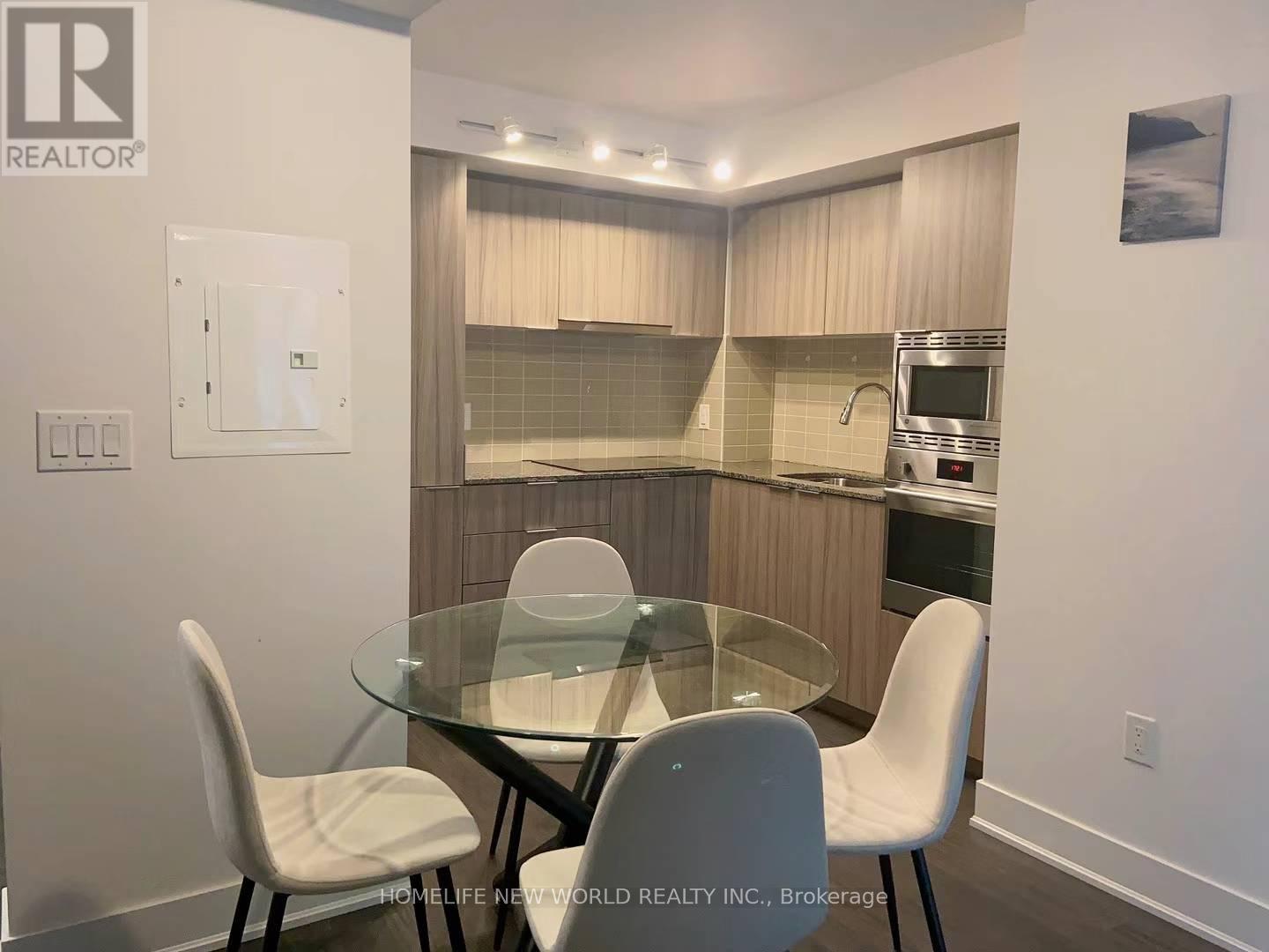 1413 - 955 Bay Street, Toronto, Ontario  M5S 0C6 - Photo 2 - C13604974
