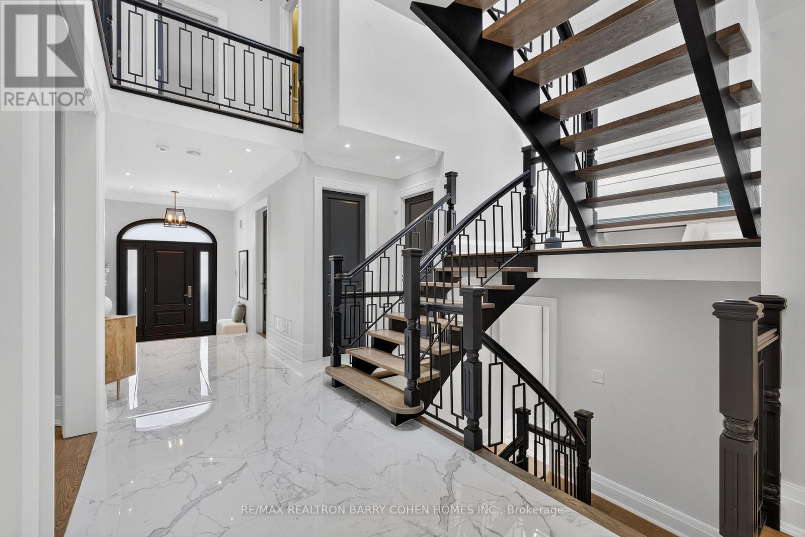 33 Munro Boulevard, Toronto, Ontario  M2P 1C1 - Photo 23 - C13605008