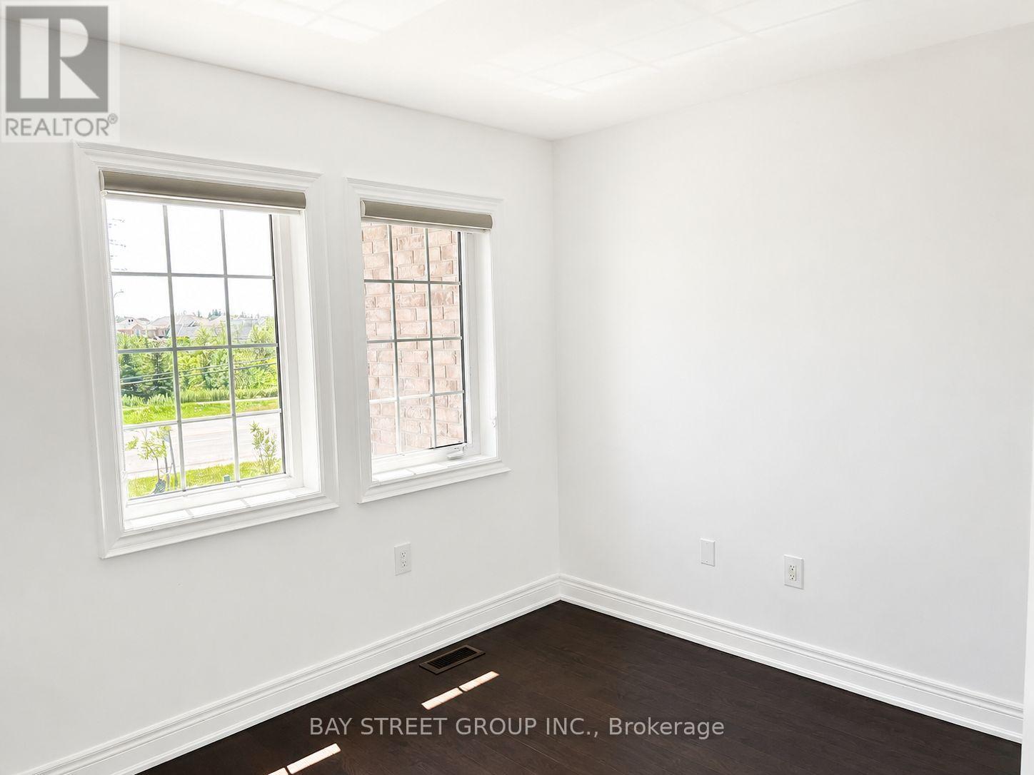 103 Drizzel Crescent, Richmond Hill, Ontario L4E 0G9 - Photo 15 - N13604994