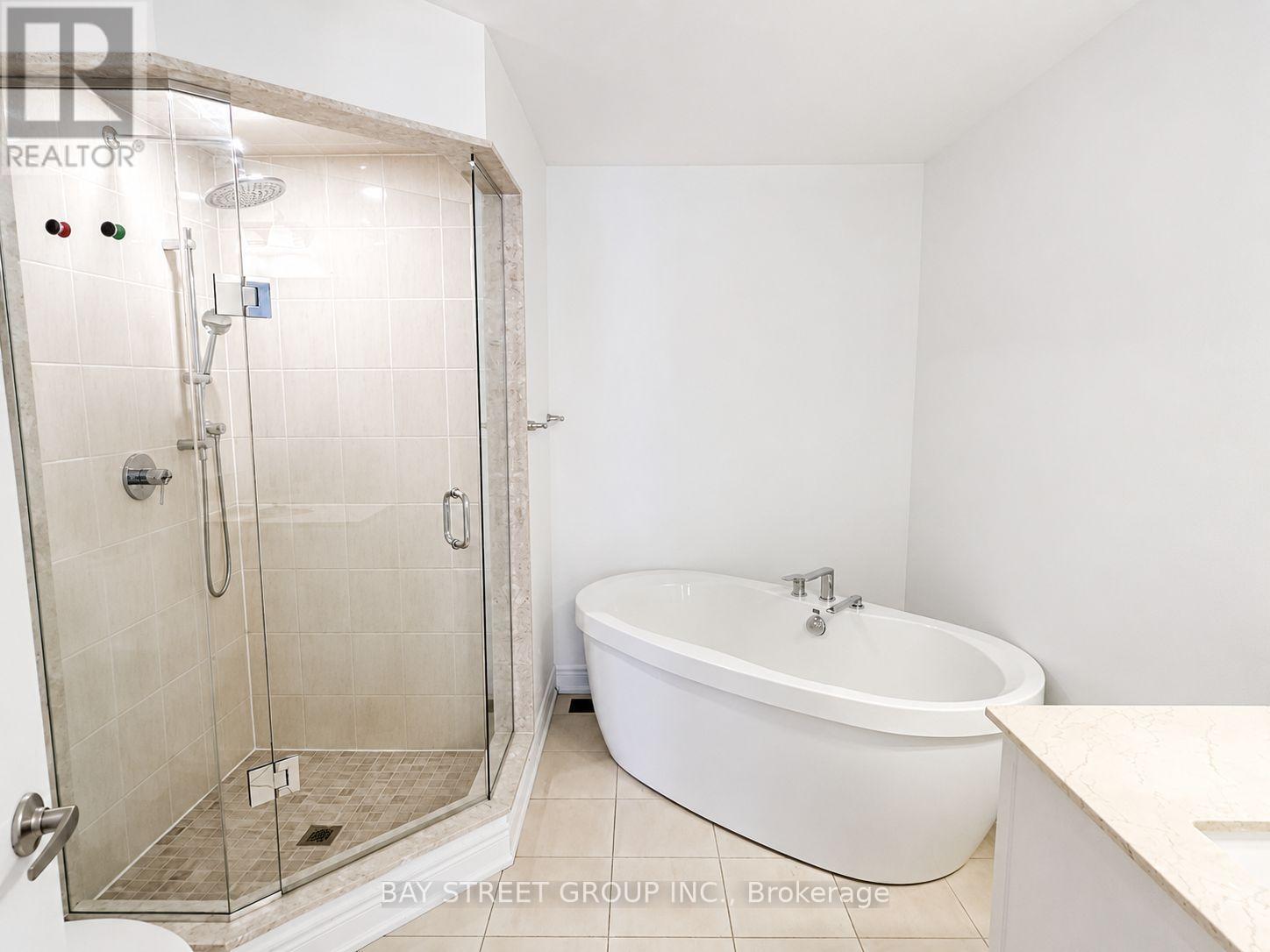 103 Drizzel Crescent, Richmond Hill, Ontario L4E 0G9 - Photo 17 - N13604994