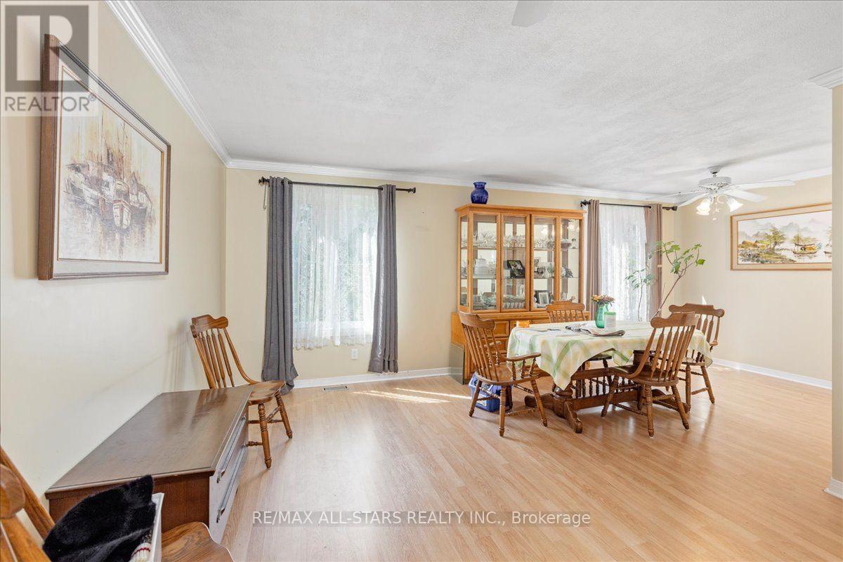 142 Parkview Road, Georgina, Ontario  L4P 2J7 - Photo 29 - N13551142