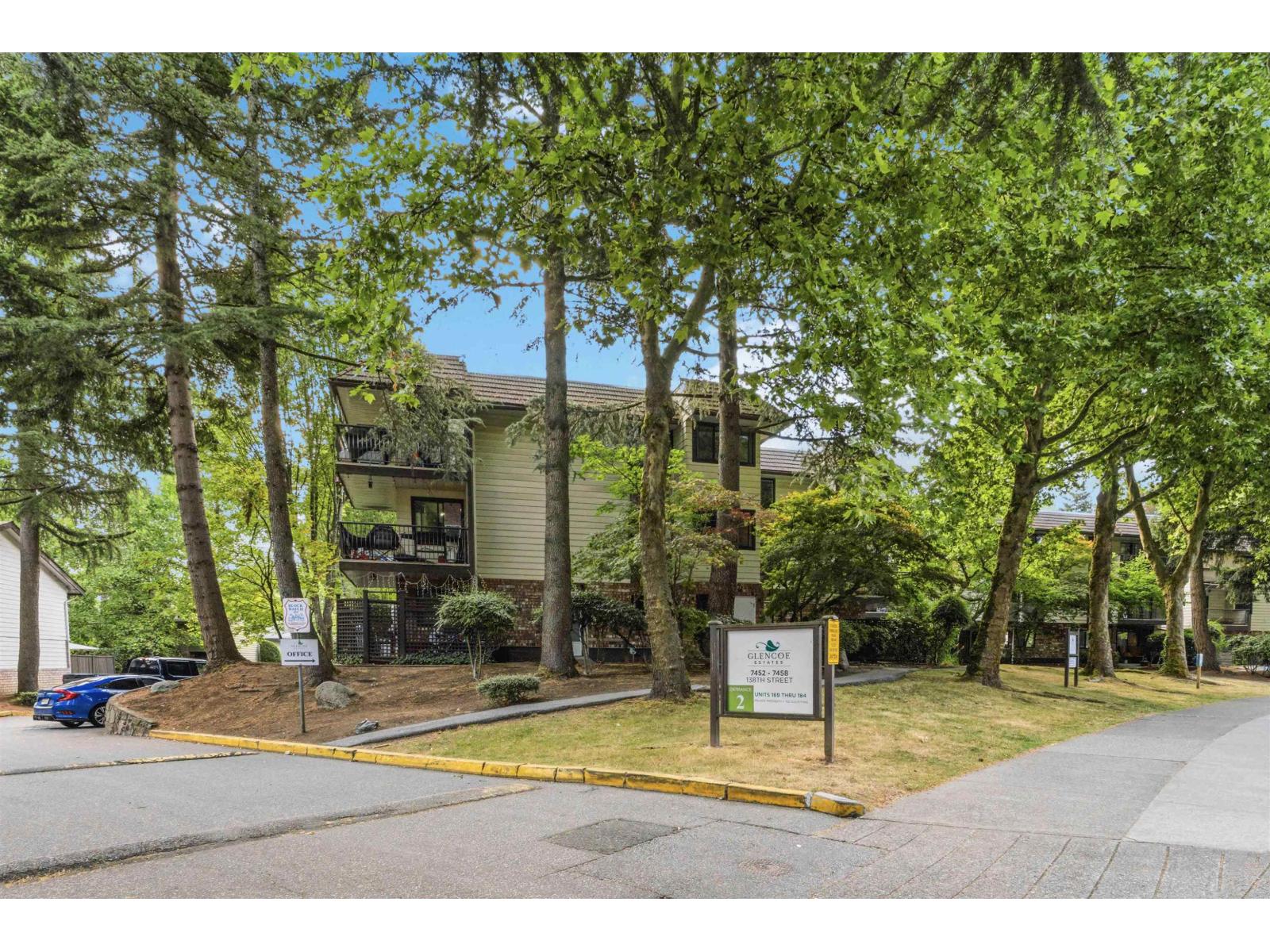 211 7426 138 STREET Surrey British Columbia Canada V3W8G4 5