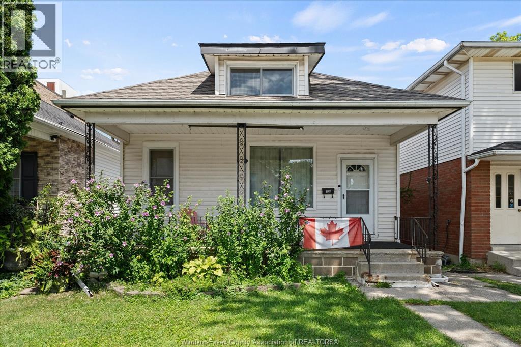 328 JOSEPHINE AVENUE, Windsor, Ontario