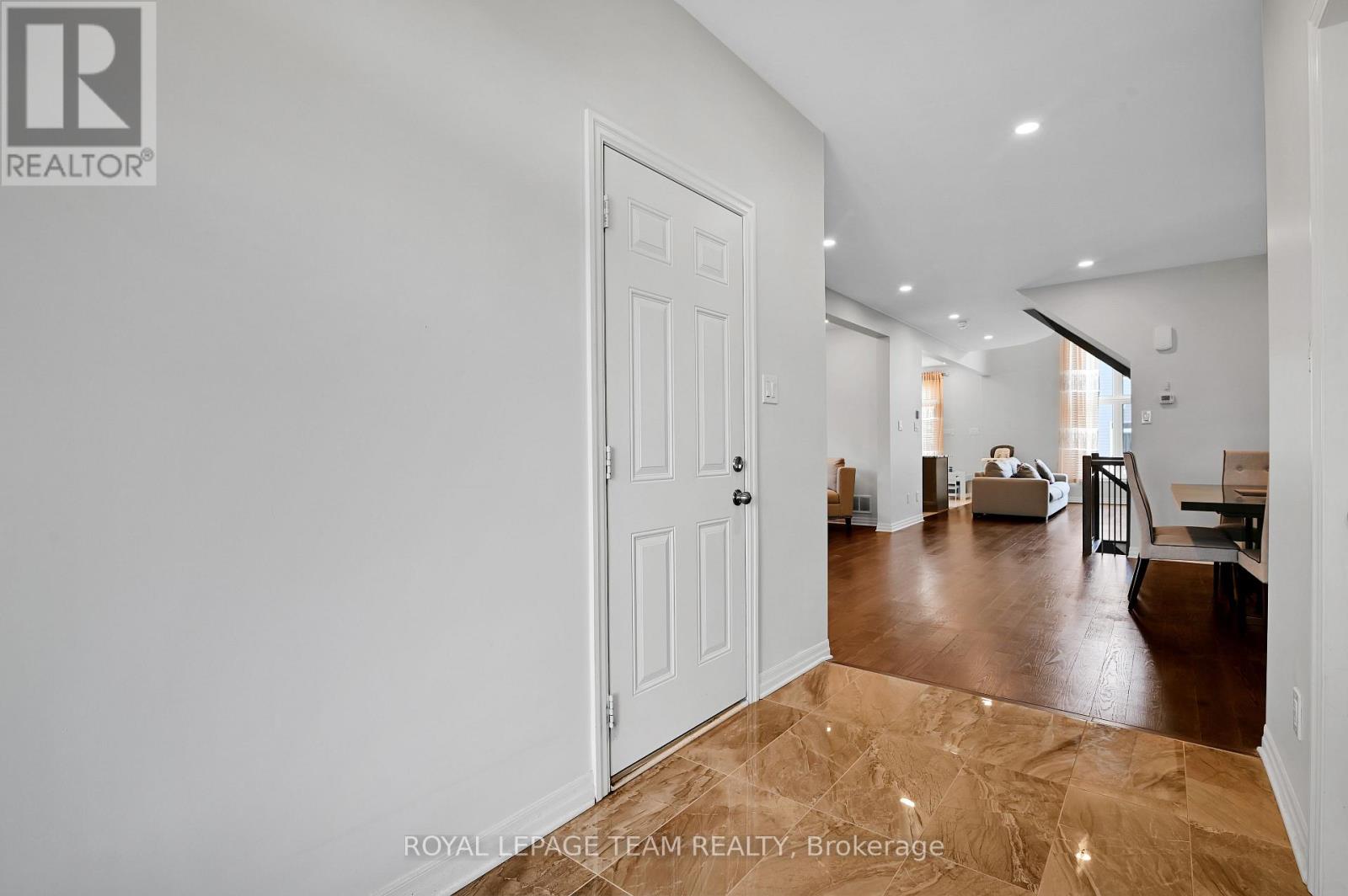 192 Southbridge Street, Ottawa, Ontario  K4M 0E2 - Photo 4 - X13605032