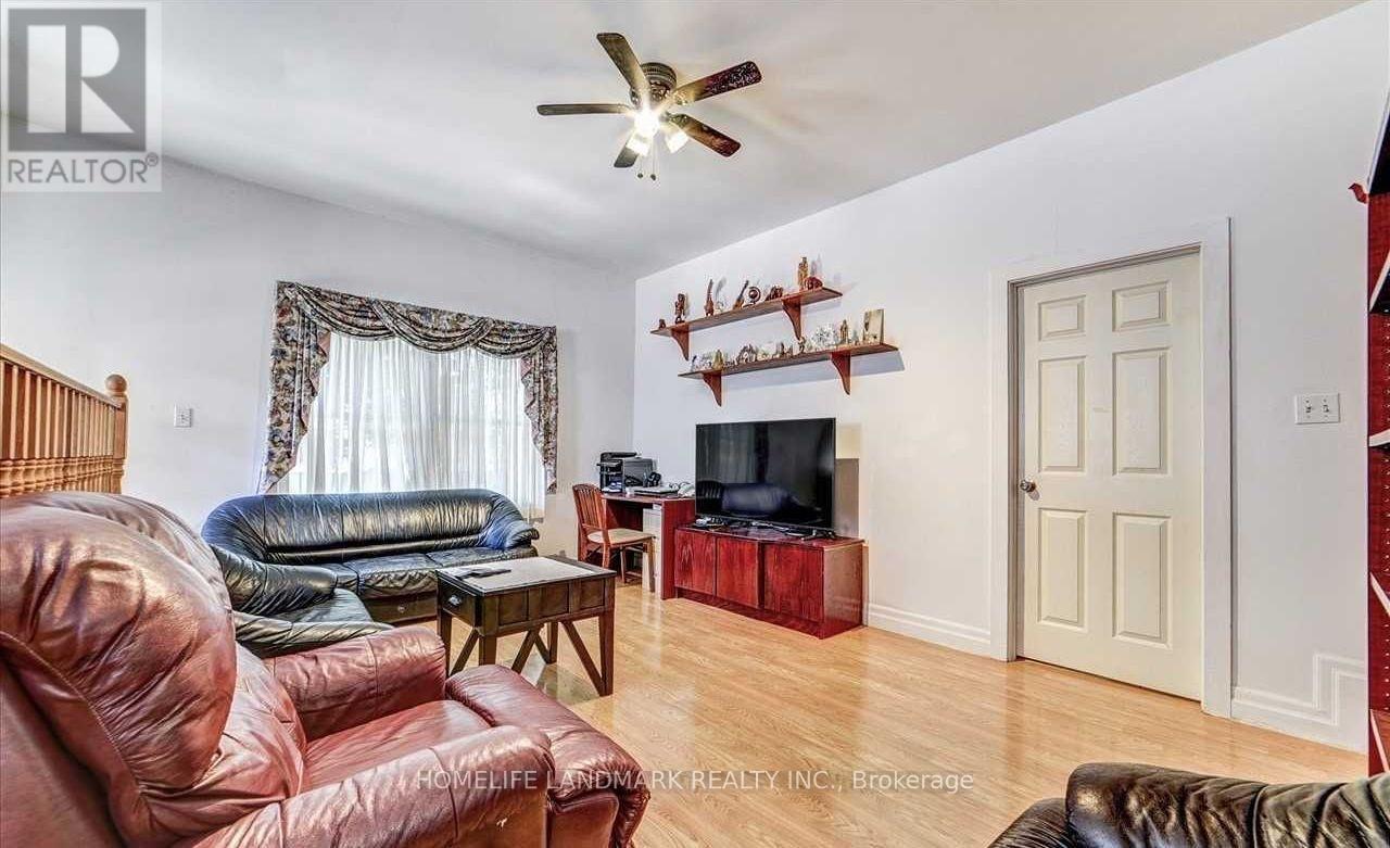 62 Peter Street, Markham, Ontario  L3P 2A6 - Photo 12 - N13605038