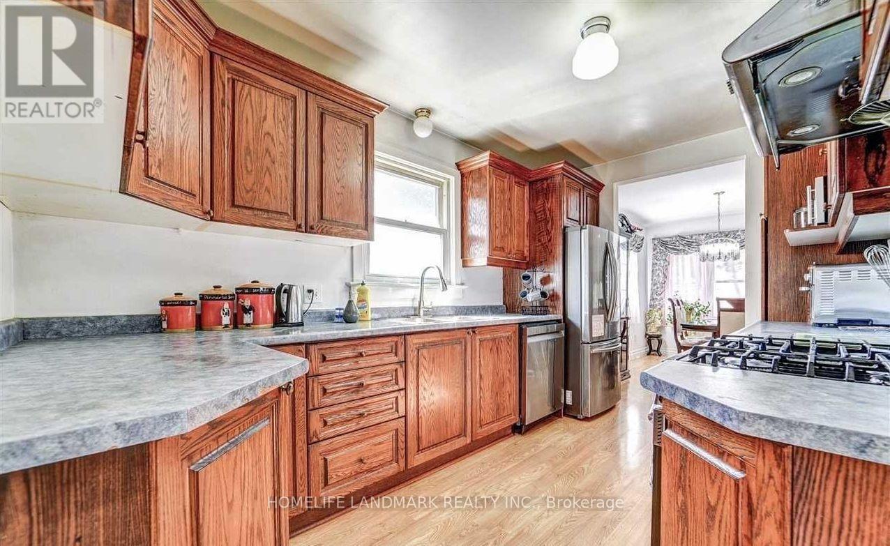62 Peter Street, Markham, Ontario  L3P 2A6 - Photo 7 - N13605038