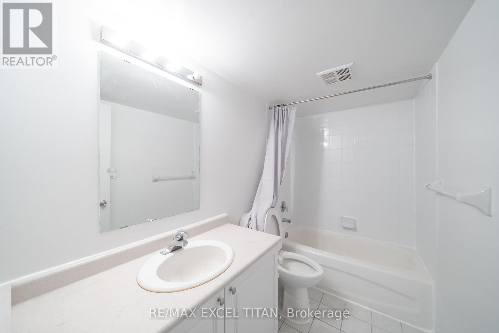 313 - 1401 Dupont Street, Toronto, Ontario  M6H 4J7 - Photo 11 - W13579652