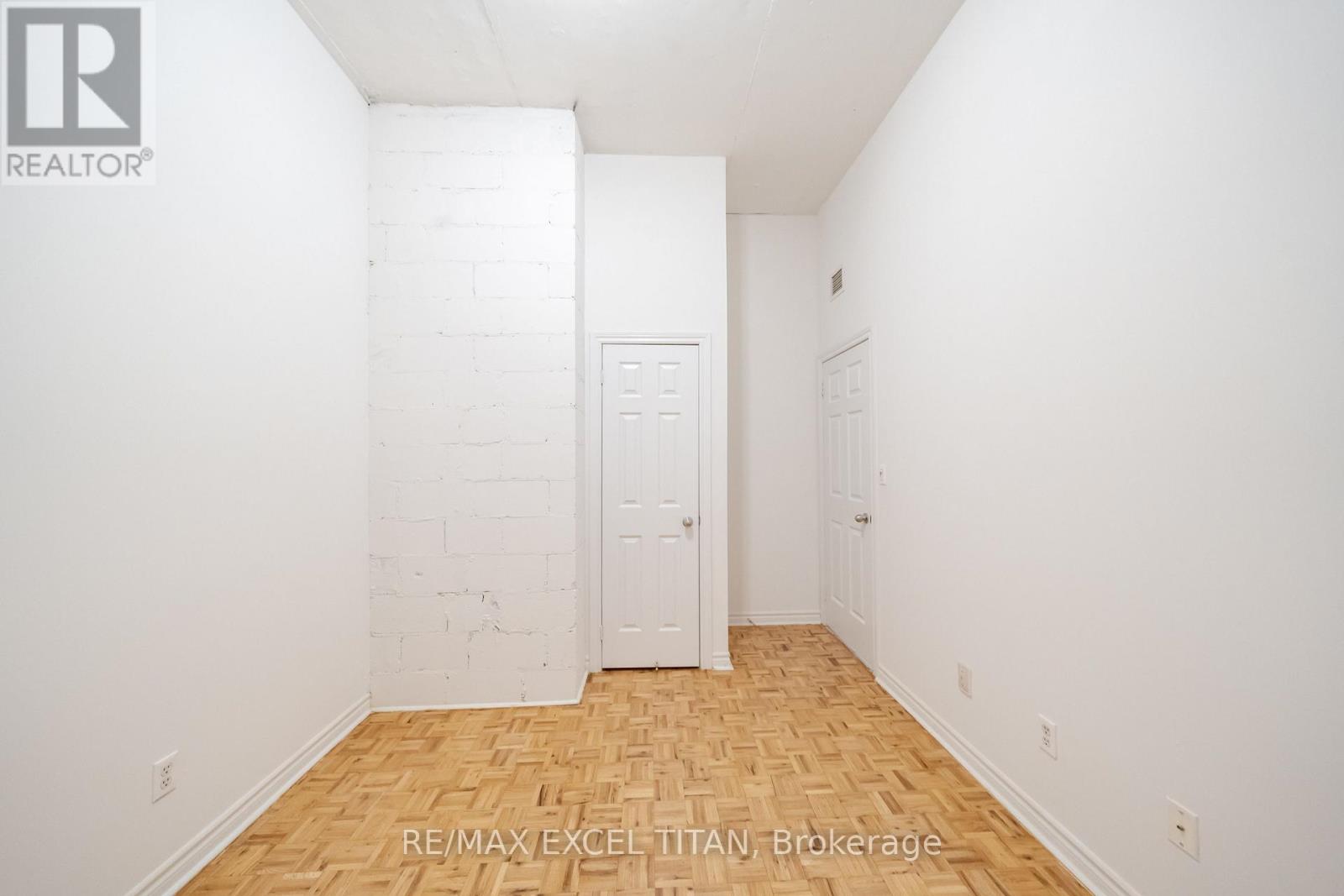 313 - 1401 Dupont Street, Toronto, Ontario  M6H 4J7 - Photo 9 - W13579652