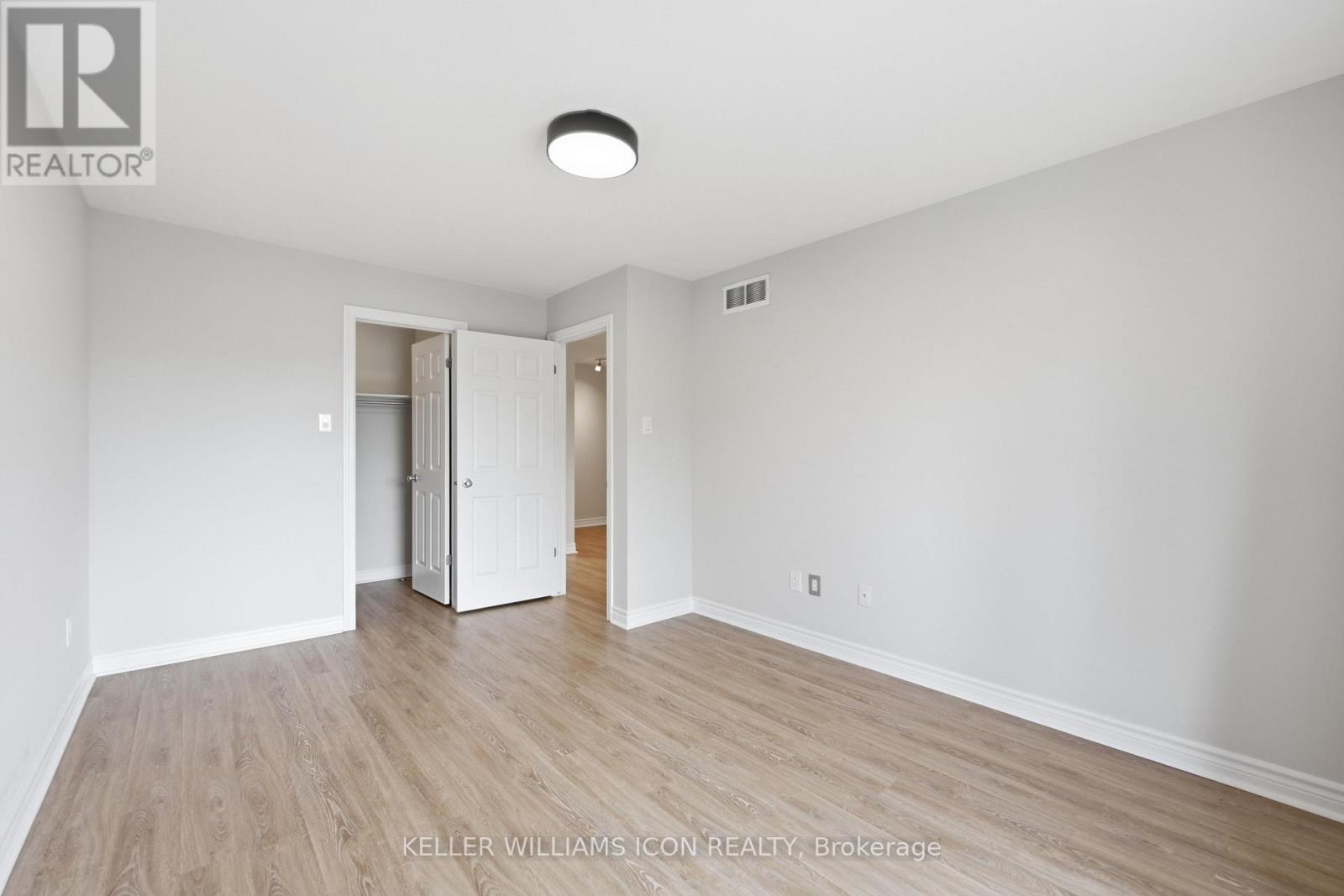 689b Sue Holloway Drive, Ottawa, Ontario  K2J 5R6 - Photo 19 - X13605044