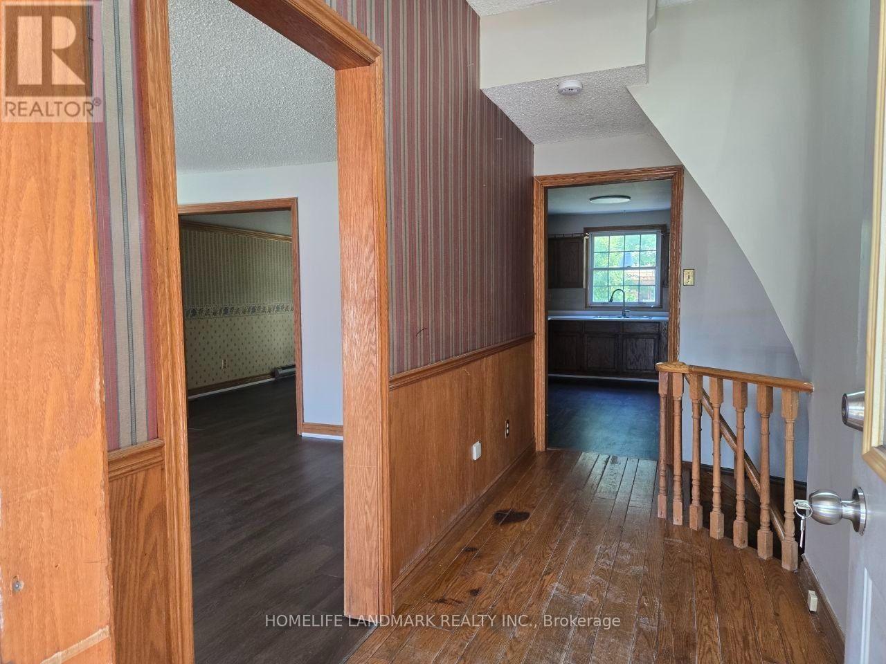 1 - 22 Centre Street, Aurora, Ontario  L4G 1J6 - Photo 6 - N13605058