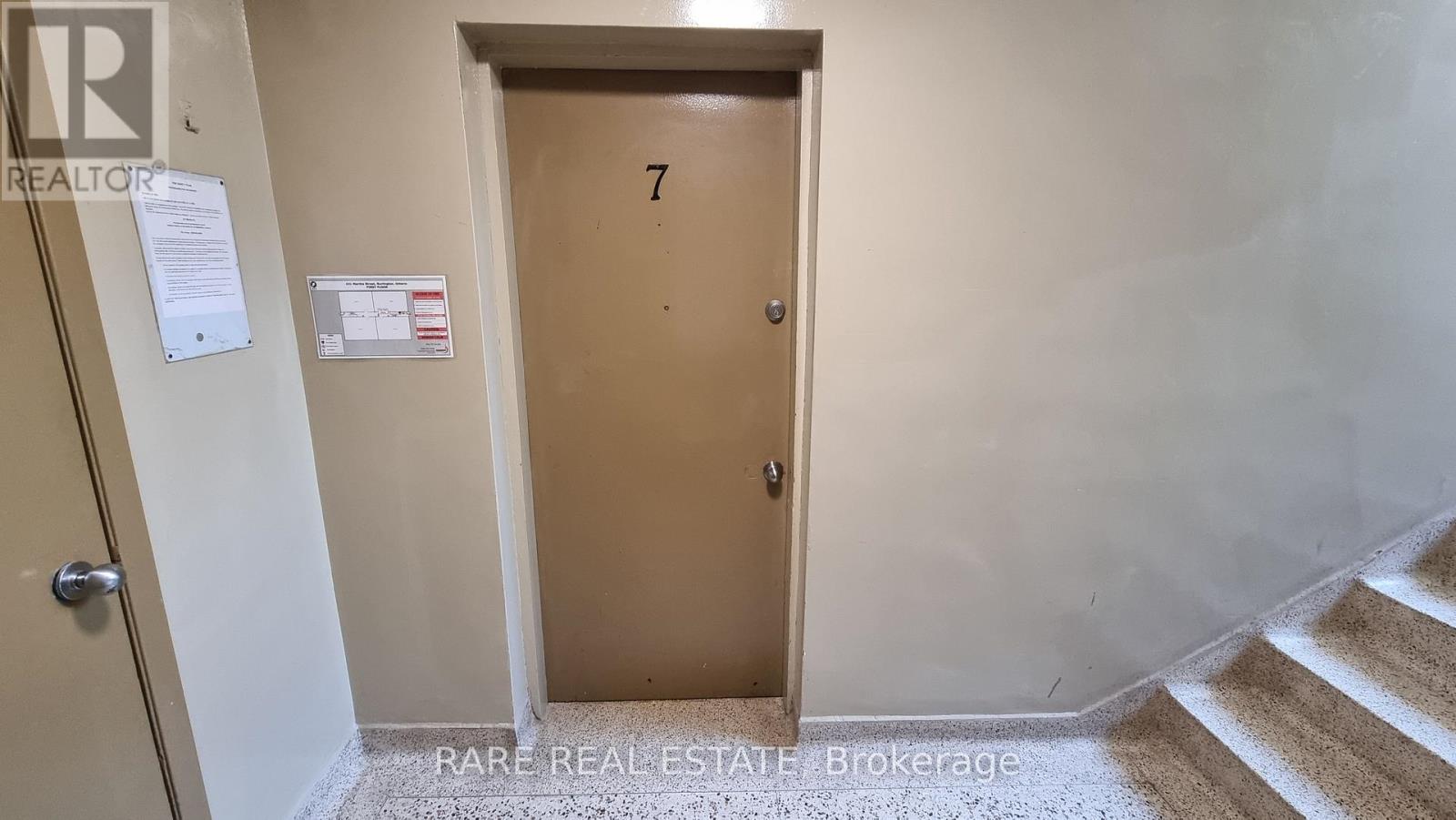 7 - 431 Martha Street W, Burlington, Ontario  L7R 2P6 - Photo 16 - W13605062