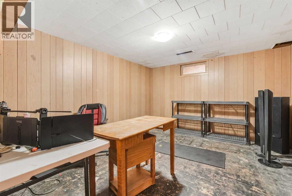 314 Bruce Avenue, Carbon, Alberta  T0M 0L0 - Photo 8 - A2315797