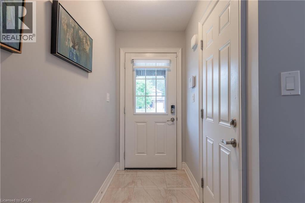 8844 Silverstar Court, Niagara Falls, Ontario  L2H 0B8 - Photo 15 - 40850594