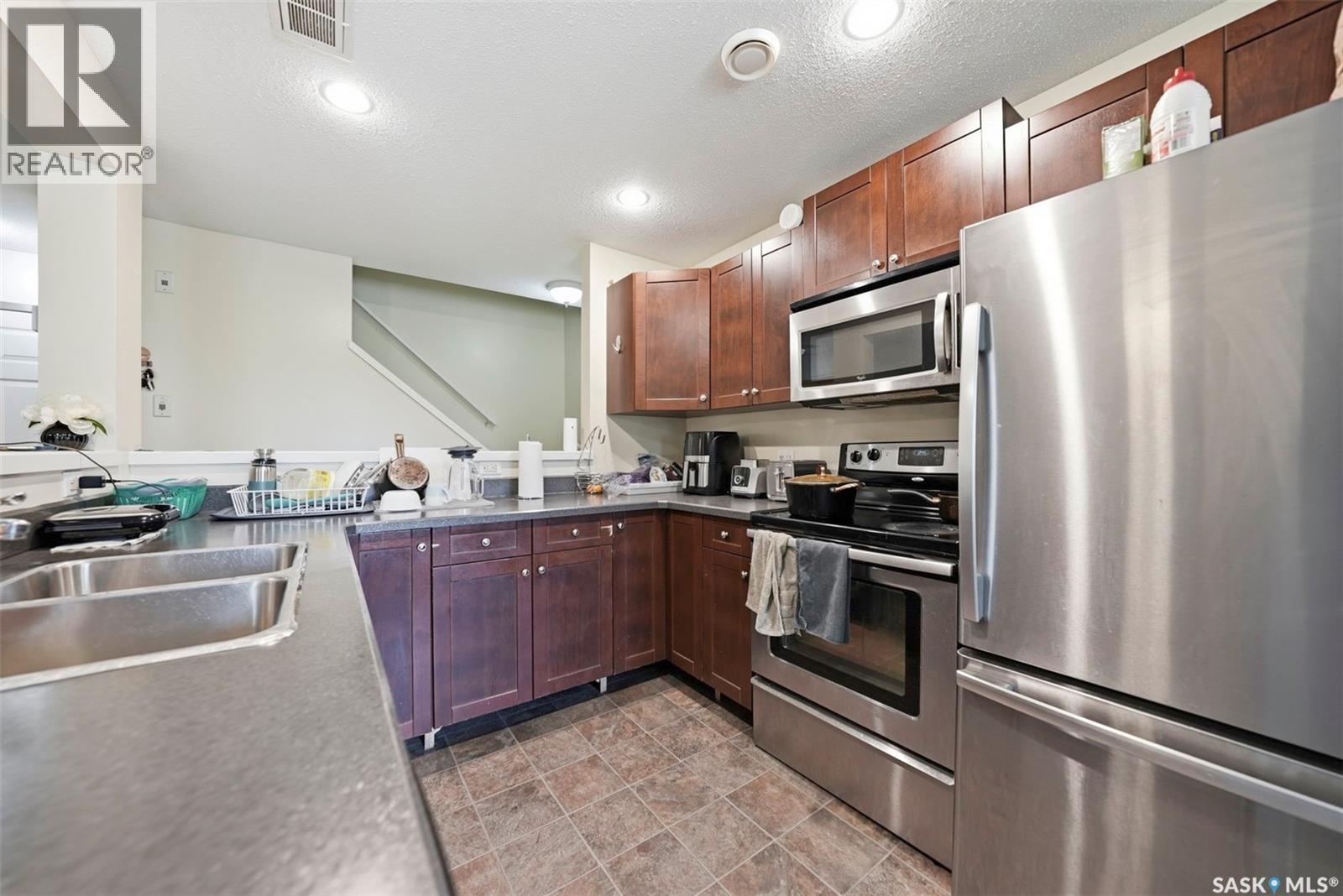 210 515 28th Street E, Prince Albert, Saskatchewan  S6V 1X8 - Photo 10 - SK043623