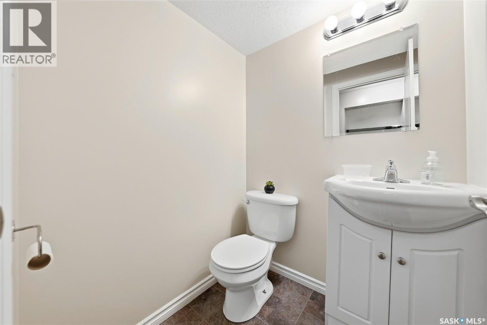 210 515 28th Street E, Prince Albert, Saskatchewan  S6V 1X8 - Photo 19 - SK043623