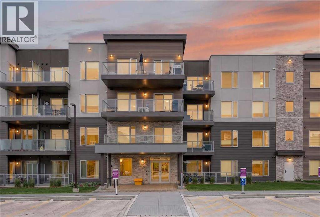 101, 200 Shawnee Square SW, Calgary, Alberta  T2Y 0T7 - Photo 6 - A2329598