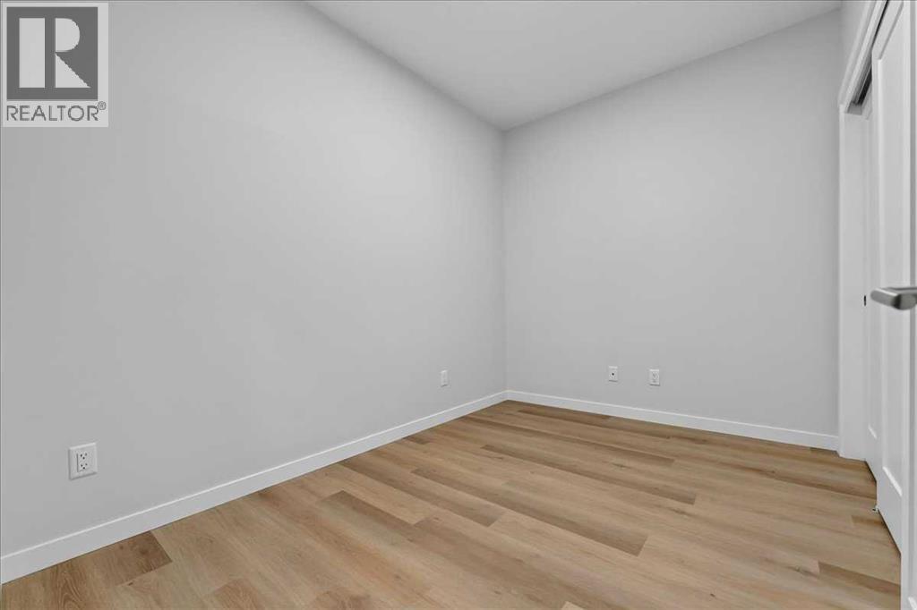 101, 200 Shawnee Square SW, Calgary, Alberta  T2Y 0T7 - Photo 26 - A2329598