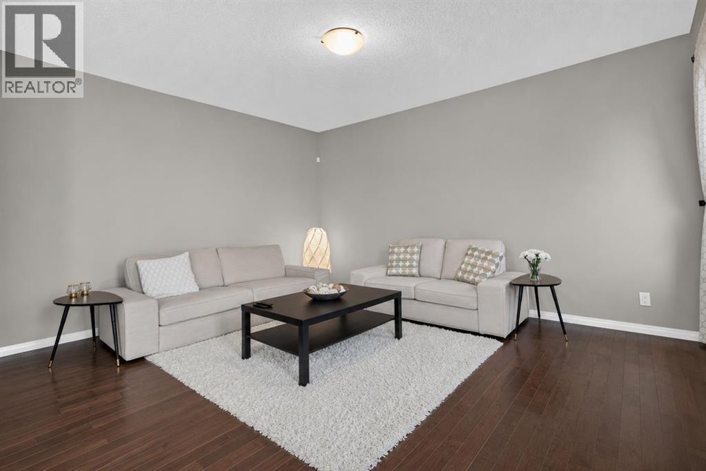 150 Osborne Rise SW, Airdrie, Alberta  T4B 4A3 - Photo 17 - A2331255