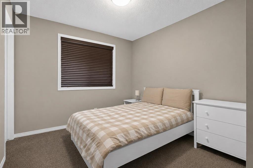 150 Osborne Rise SW, Airdrie, Alberta  T4B 4A3 - Photo 30 - A2331255