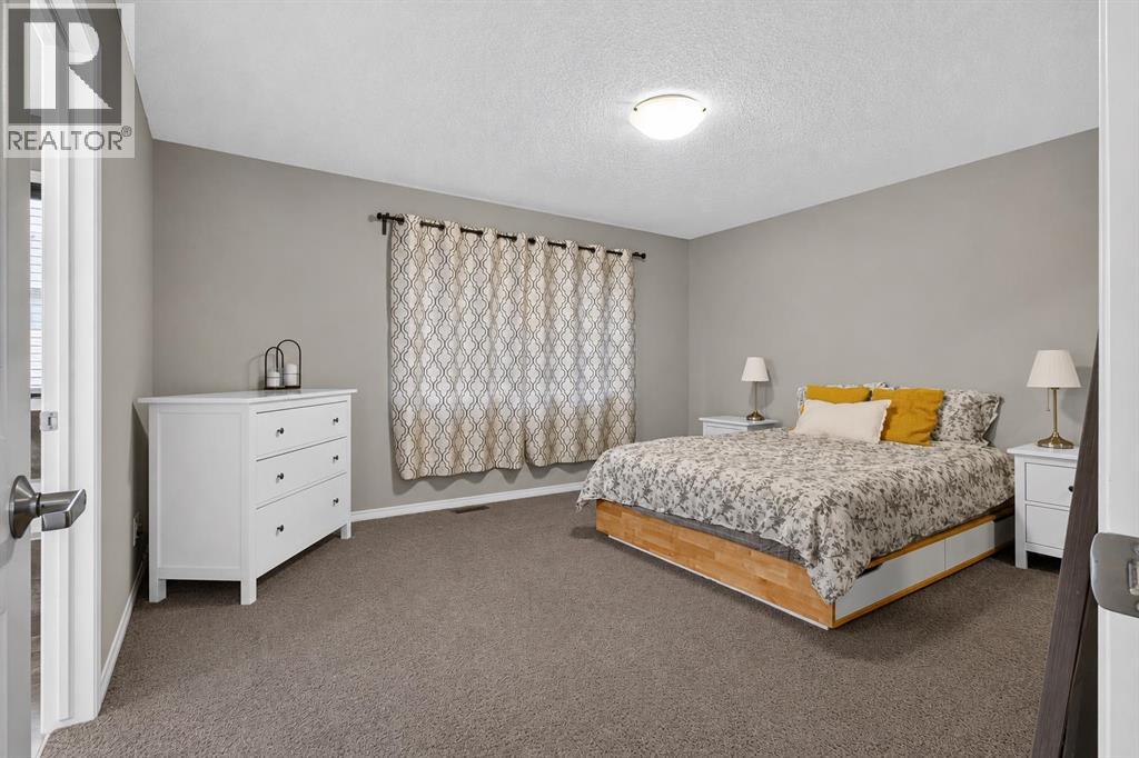 150 Osborne Rise SW, Airdrie, Alberta  T4B 4A3 - Photo 24 - A2331255