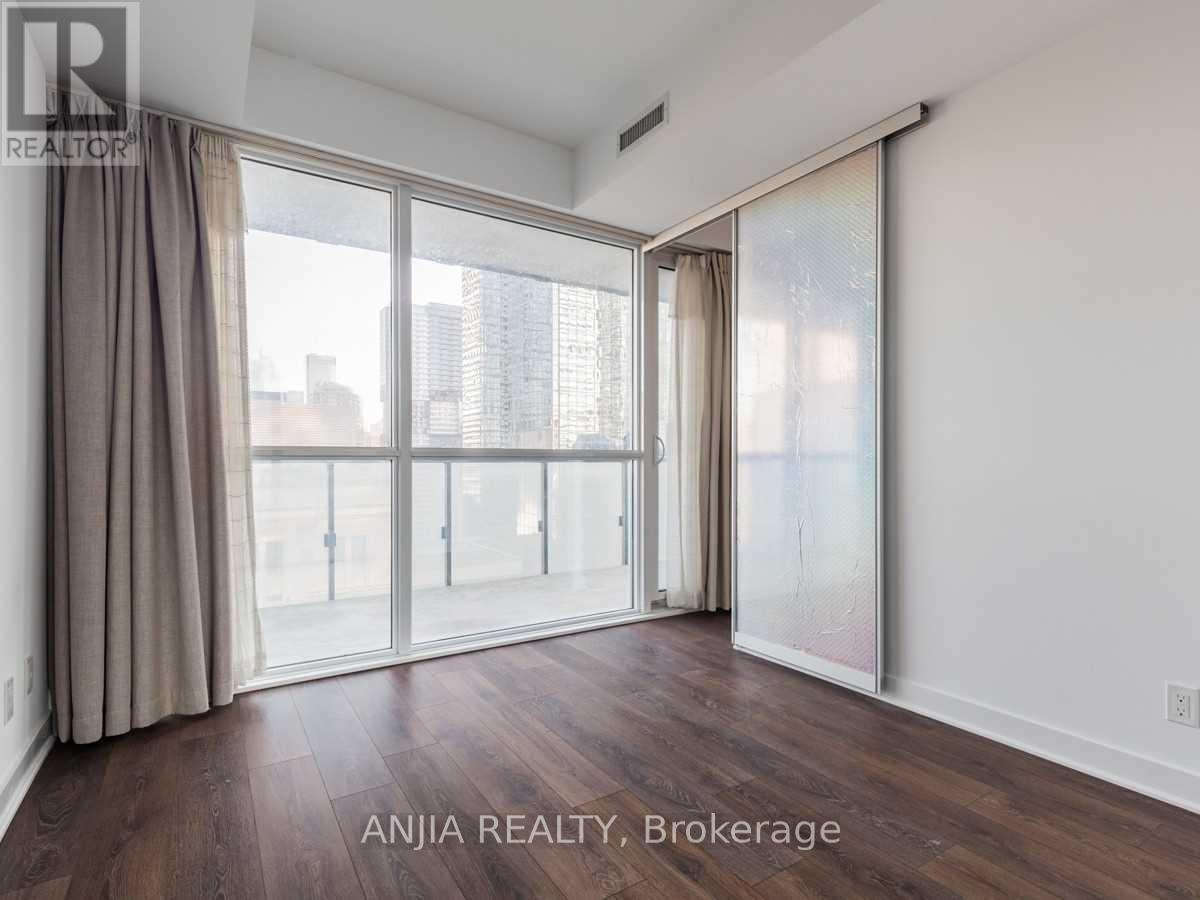 801 - 15 Grenville Street, Toronto, Ontario  M4Y 1A1 - Photo 7 - C13605094