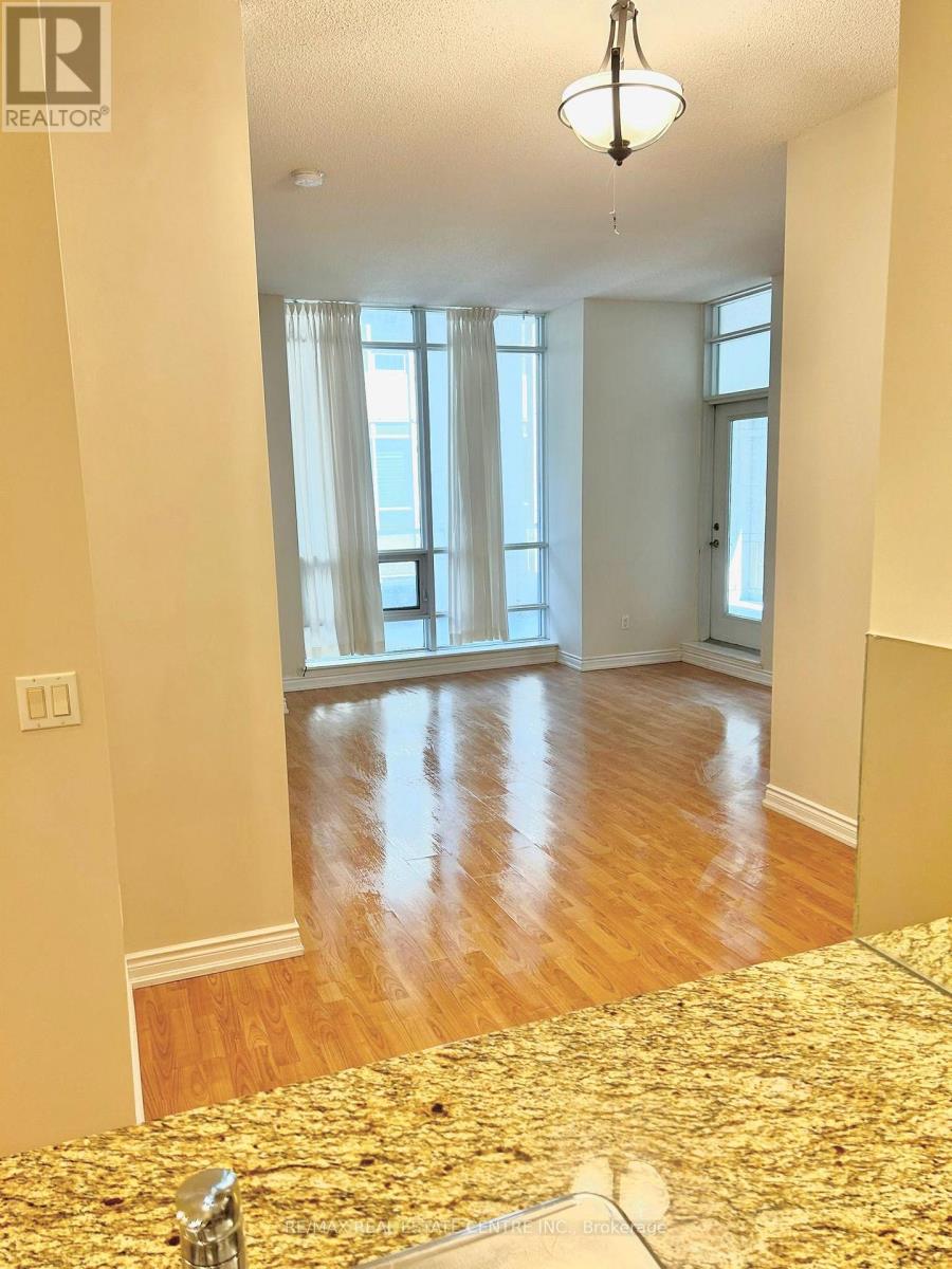204 - 761 Bay Street, Toronto, Ontario  M5G 2R2 - Photo 18 - C13605108