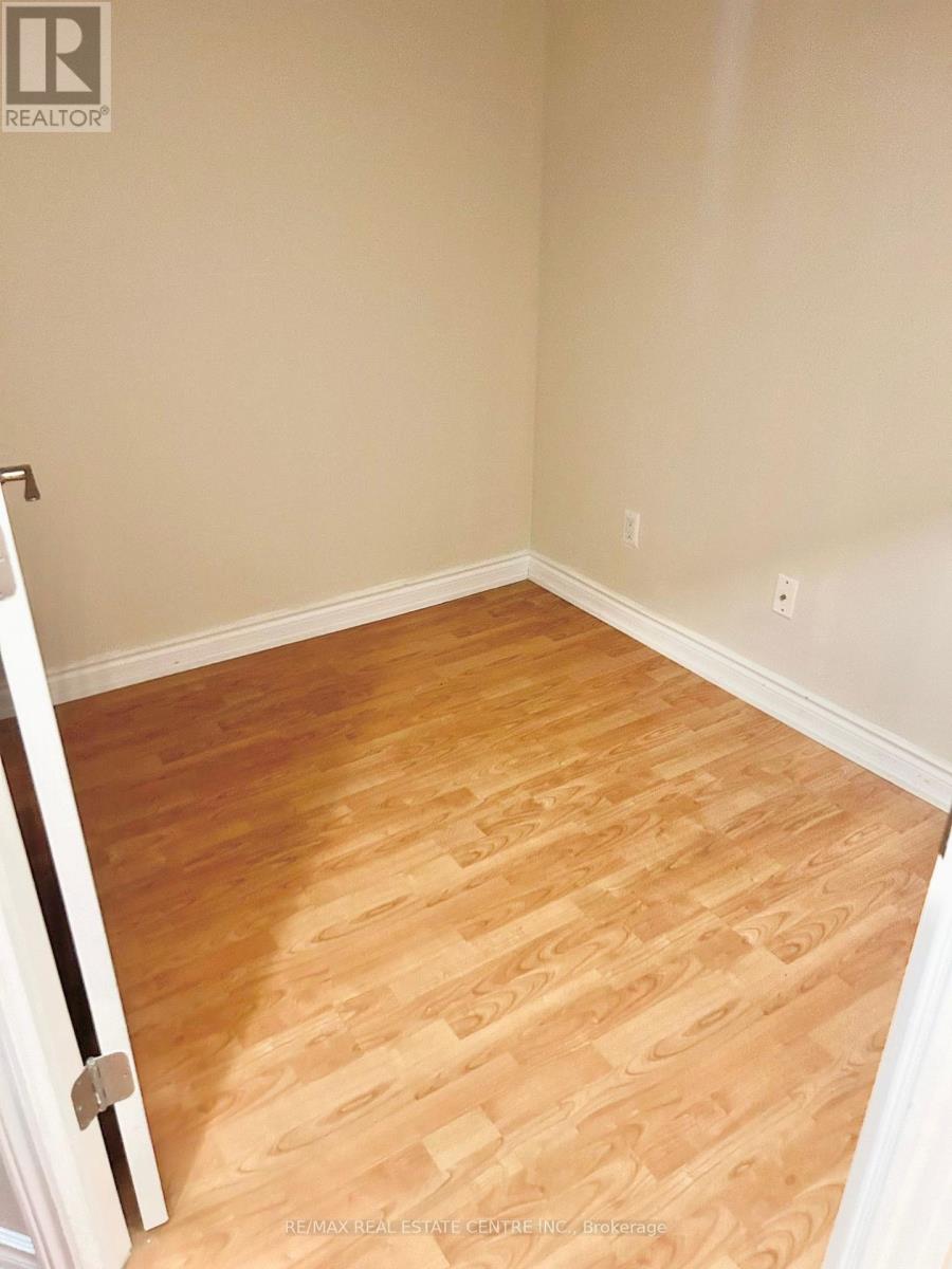 204 - 761 Bay Street, Toronto, Ontario  M5G 2R2 - Photo 8 - C13605108