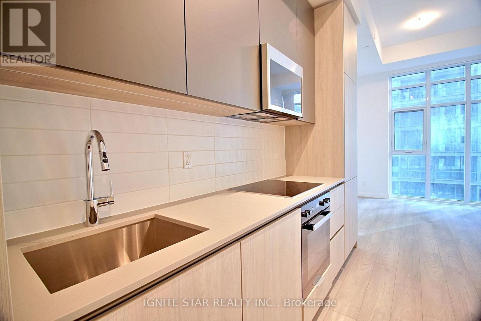 1119 - 400 King Street W, Toronto, Ontario  M5V 0X8 - Photo 2 - C13605114