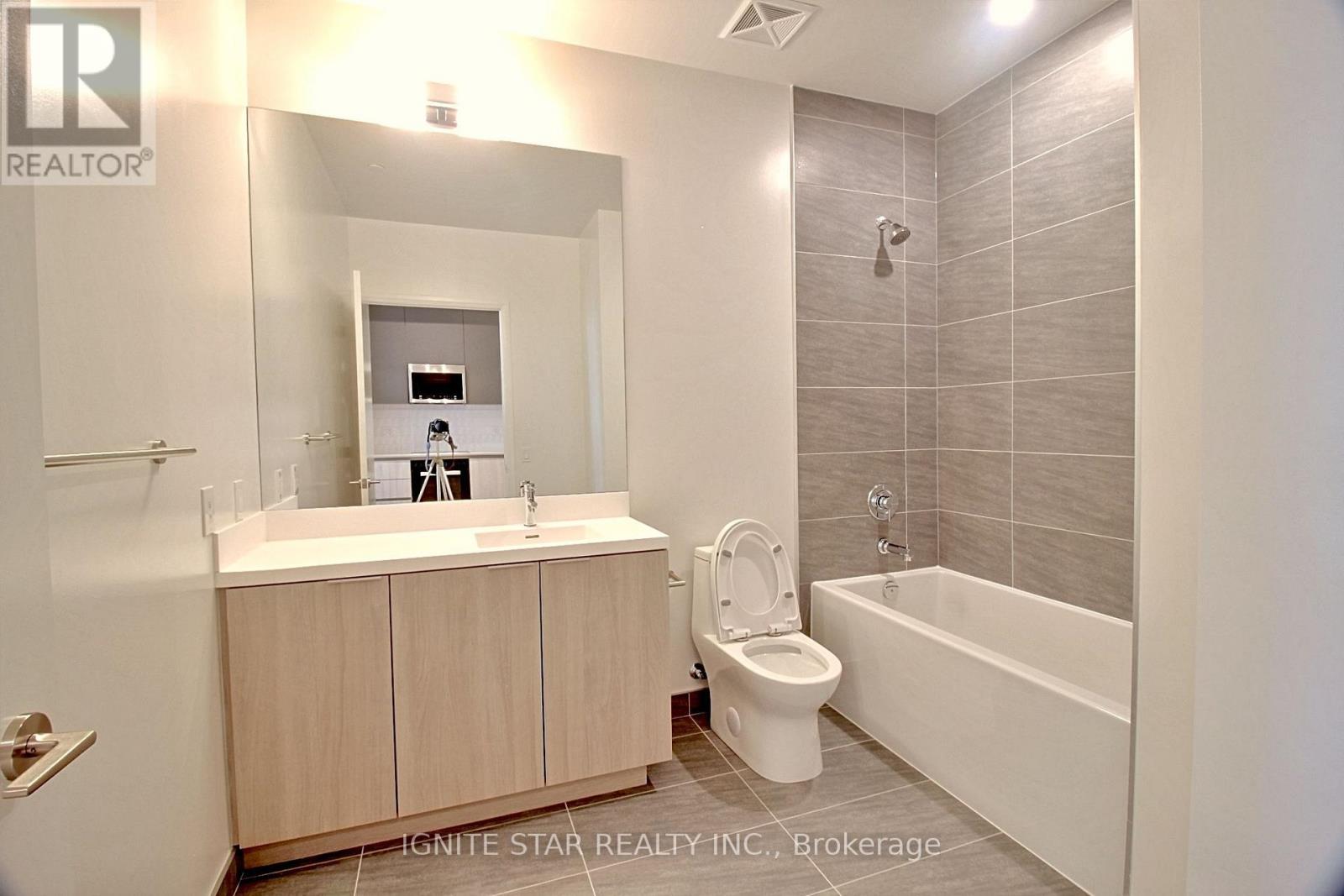 1119 - 400 King Street W, Toronto, Ontario  M5V 0X8 - Photo 6 - C13605114