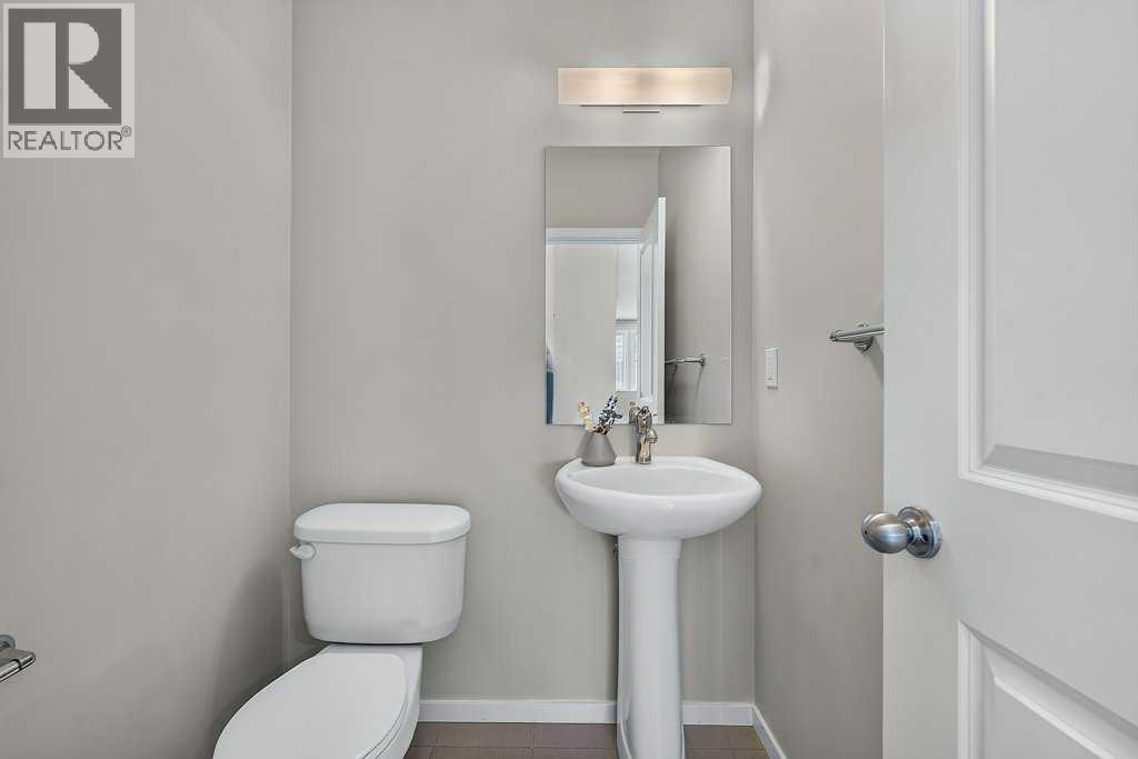 48 Kinlea Common NW, Calgary, Alberta  T3R 0S2 - Photo 24 - A2324454