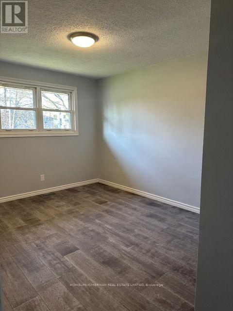 1210 Homuth Avenue, Cambridge, Ontario  N3H 2C9 - Photo 7 - X13605104