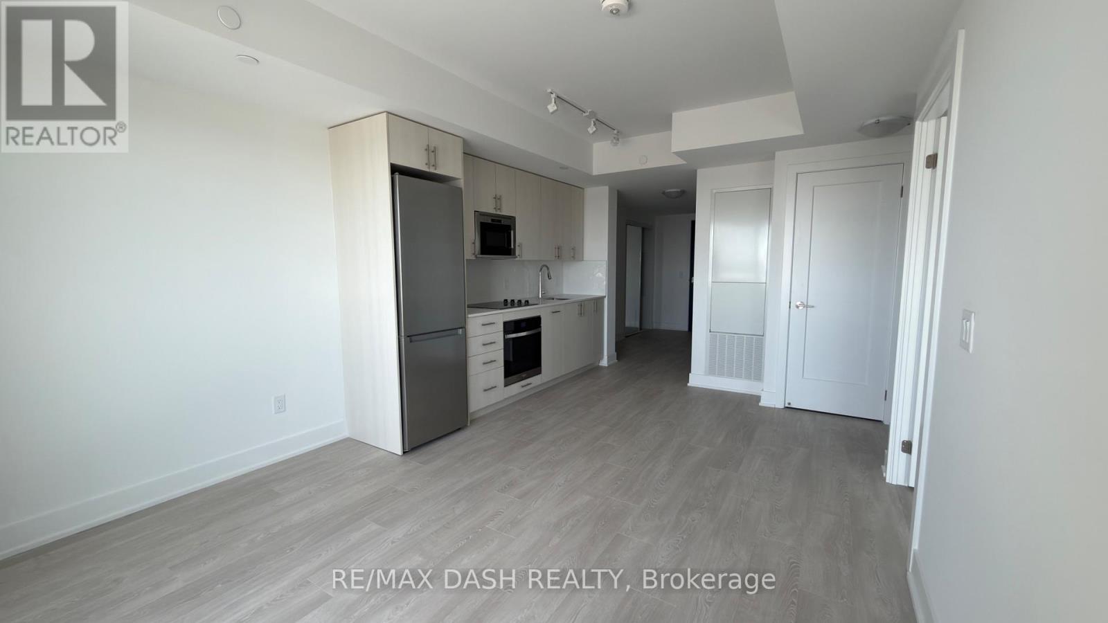 1722 - 2545 Simcoe Street N, Oshawa, Ontario  L1L 0W3 - Photo 12 - E13591196