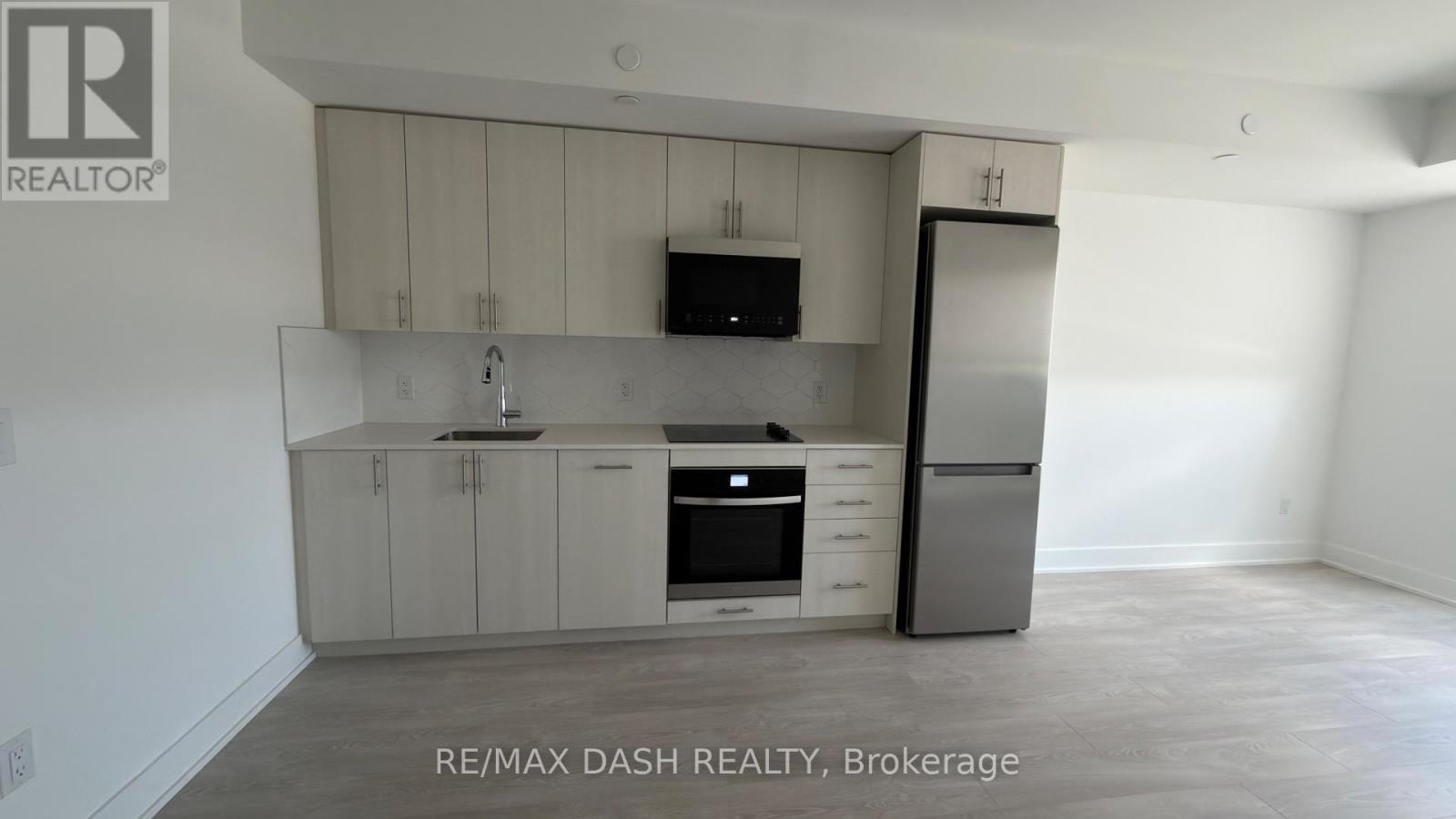 1722 - 2545 Simcoe Street N, Oshawa, Ontario  L1L 0W3 - Photo 18 - E13591196