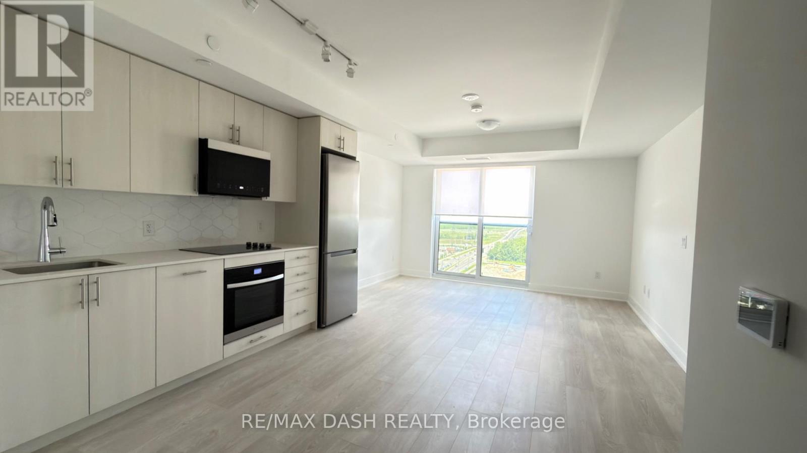 1722 - 2545 Simcoe Street N, Oshawa, Ontario  L1L 0W3 - Photo 17 - E13591196