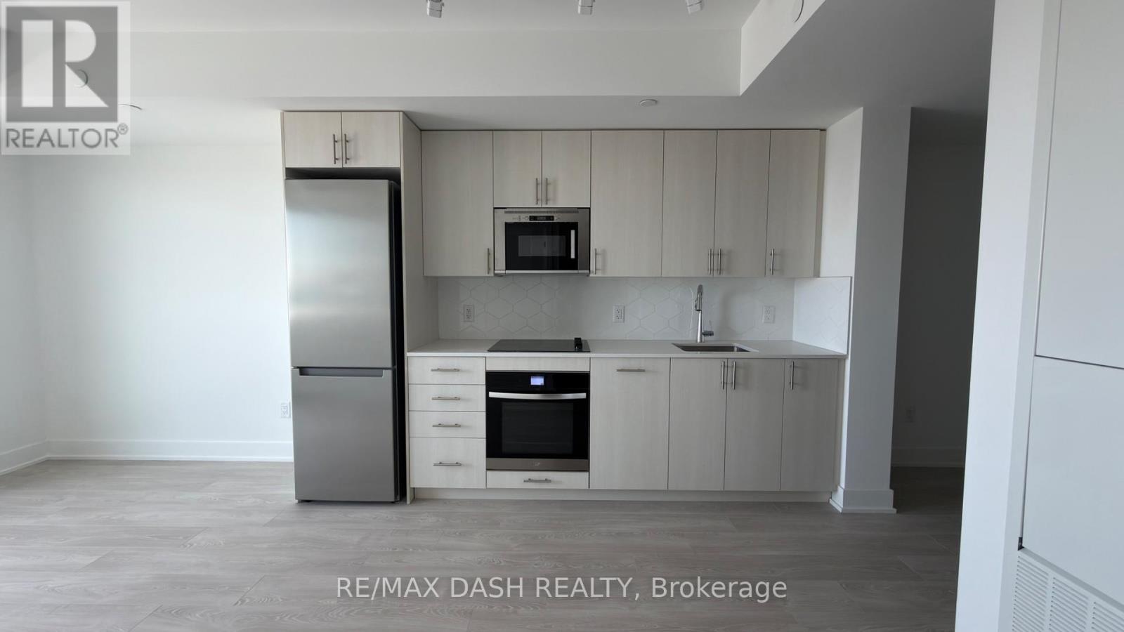 1722 - 2545 Simcoe Street N, Oshawa, Ontario  L1L 0W3 - Photo 4 - E13591196