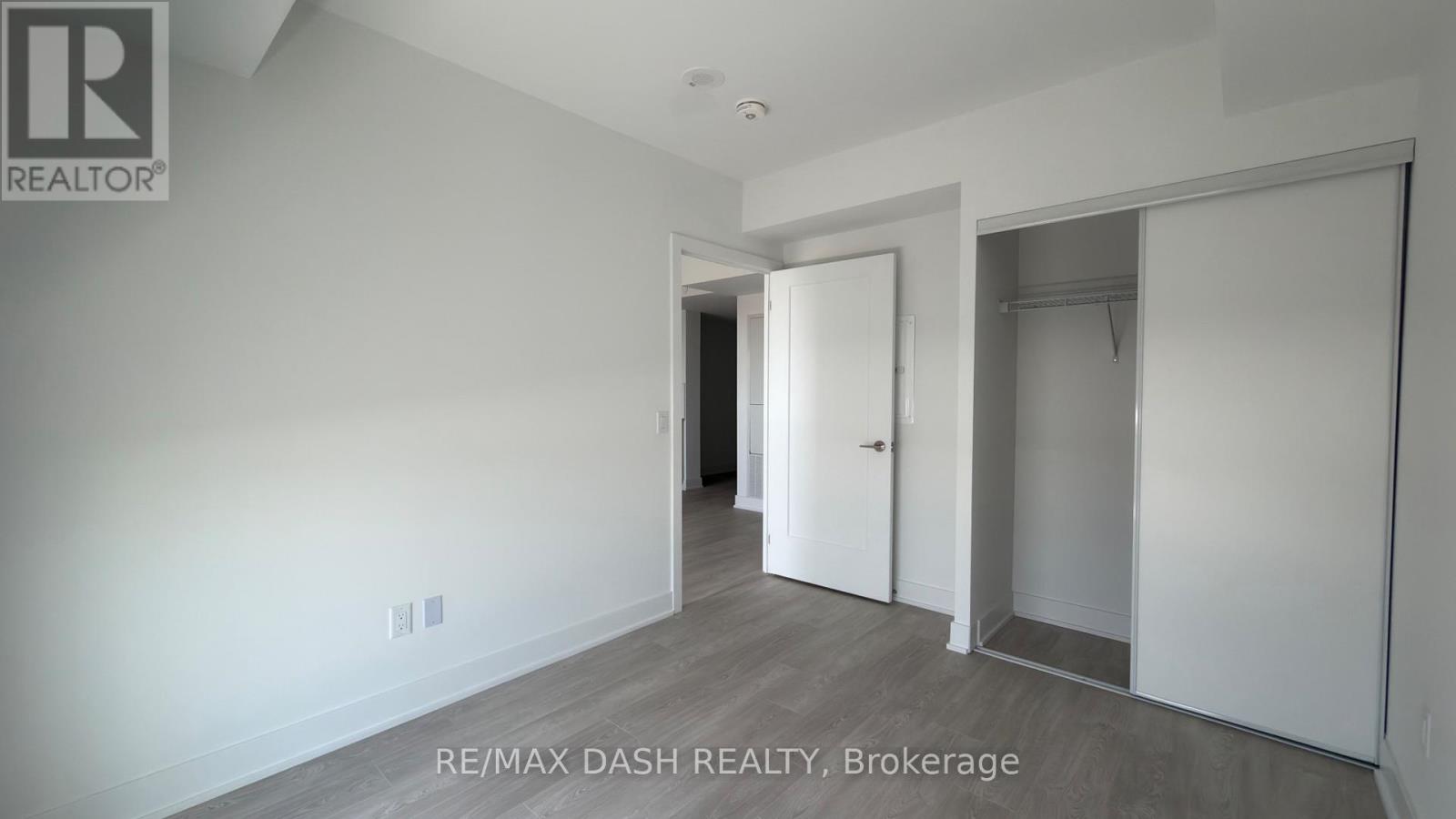 1722 - 2545 Simcoe Street N, Oshawa, Ontario  L1L 0W3 - Photo 7 - E13591196